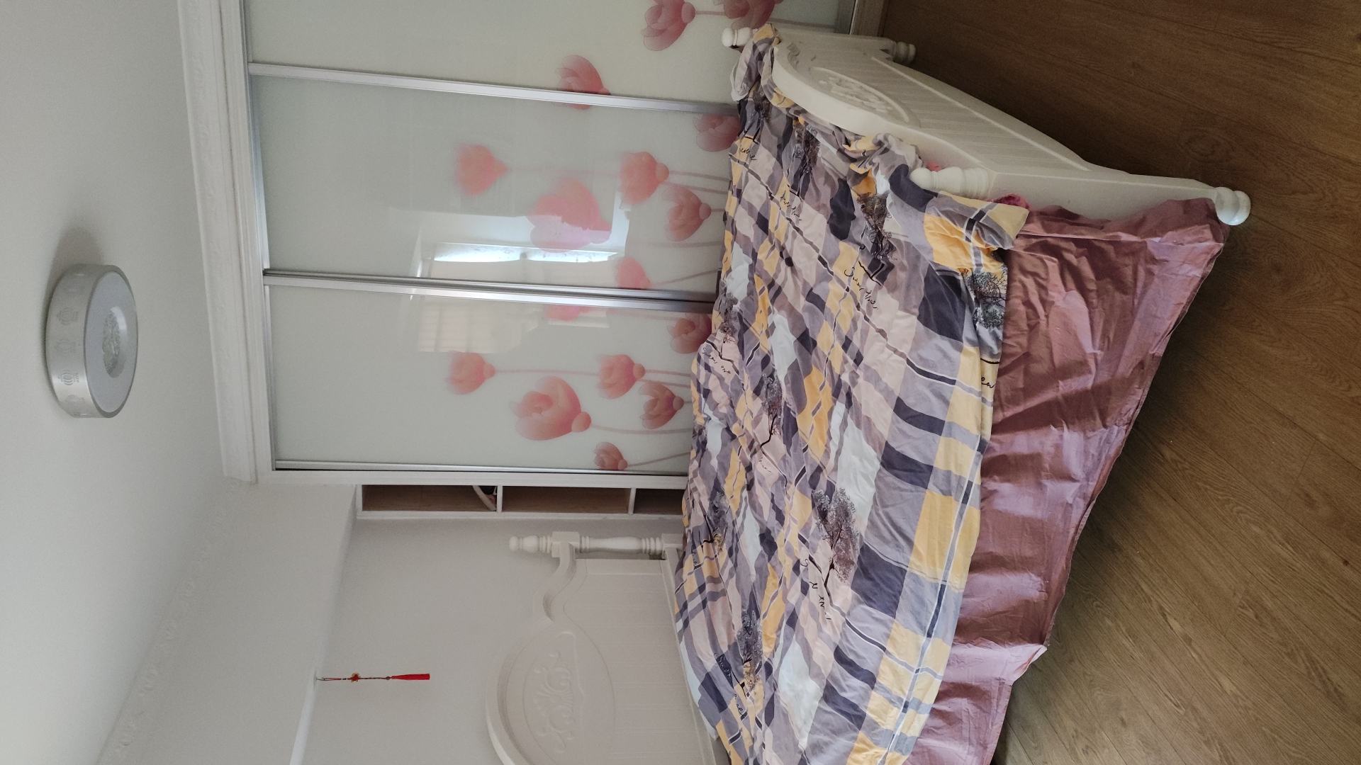 龙泰上品  1室1厅1卫    1000.0元/月