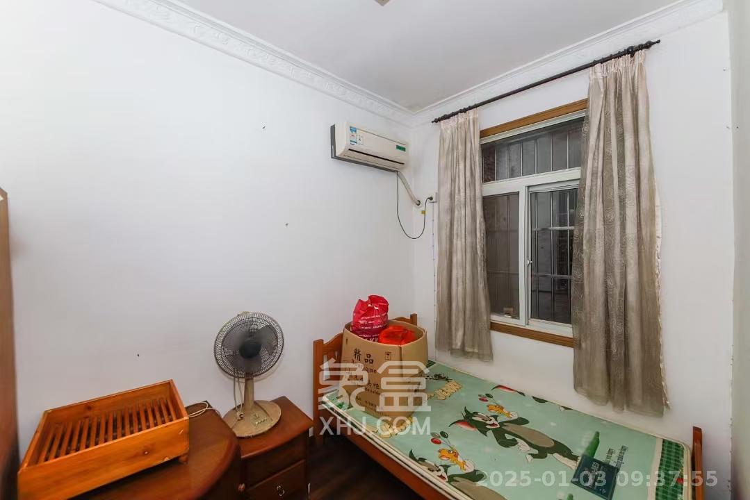 三里垅湘华小区 3室1厅1卫 1800.0元/月 三里垅湘华小区 3室1厅1卫 1800.0元/月室内图