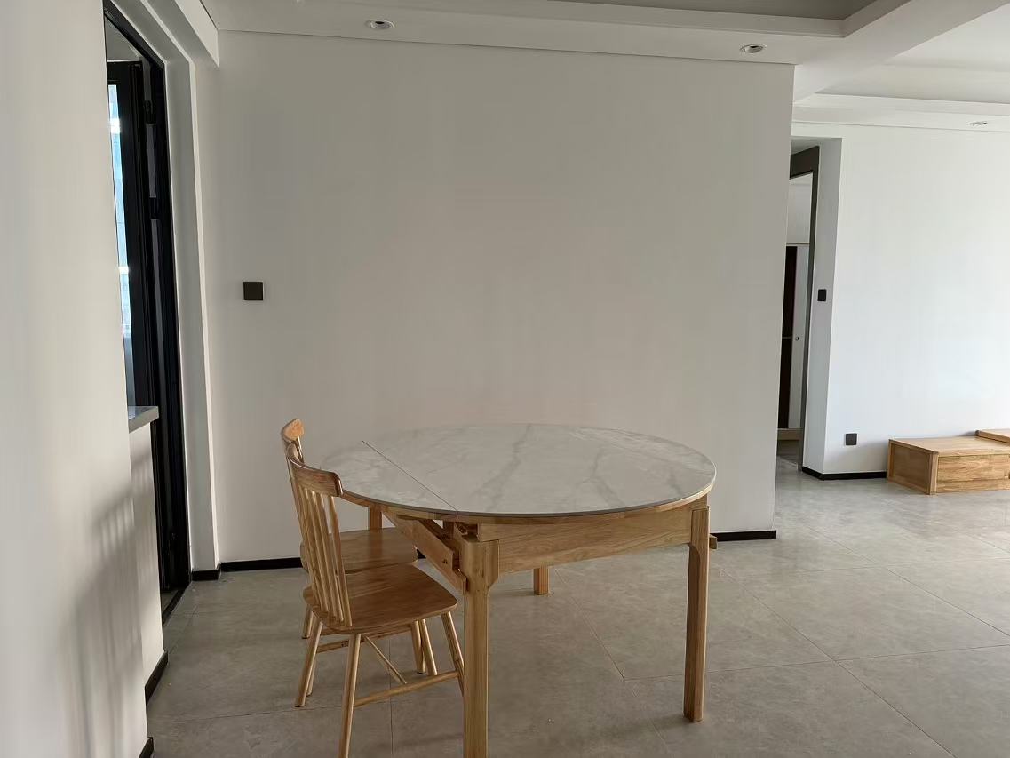 华润中心三期 4室2厅2卫 6500.0元/月 华润中心三期 4室2厅2卫 6500.0元/月室内图