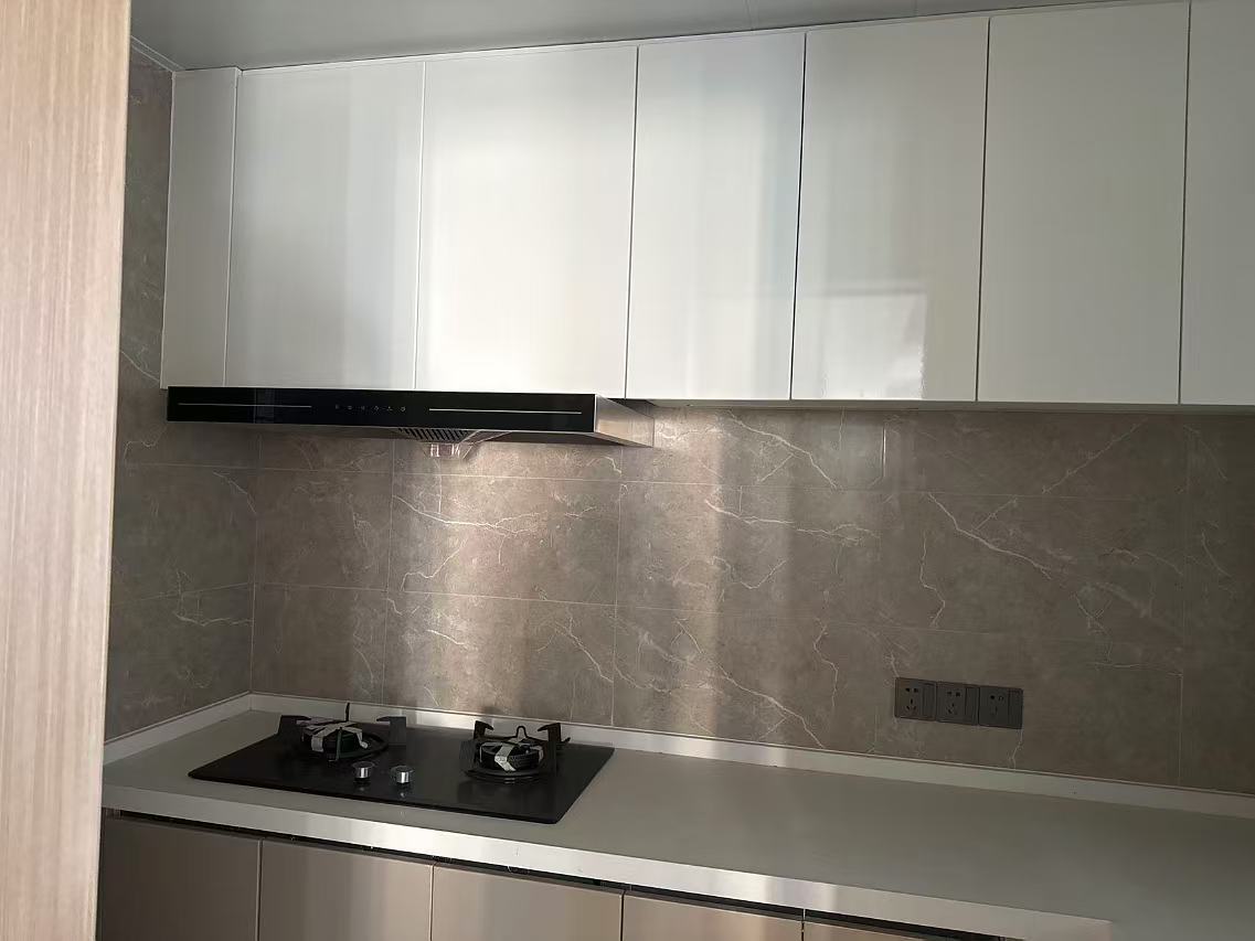 华润中心三期 4室2厅2卫 6500.0元/月 华润中心三期 4室2厅2卫 6500.0元/月室内图