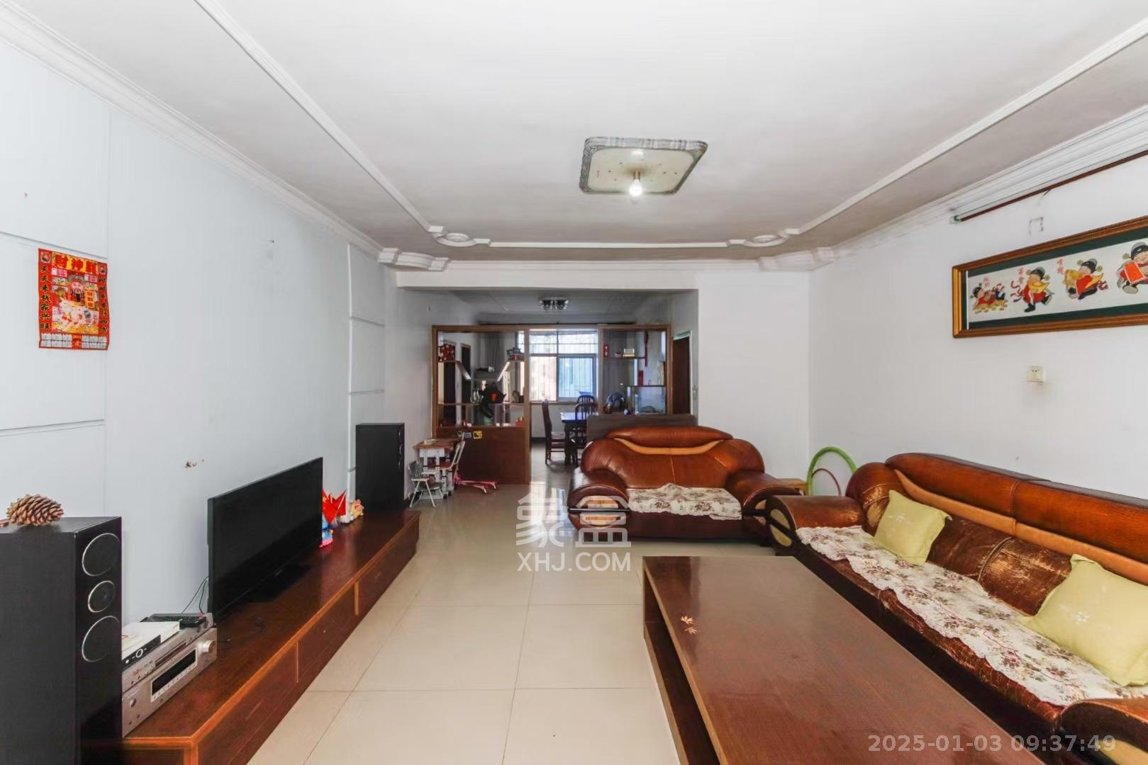 三里垅湘华小区 3室1厅1卫 1800.0元/月 三里垅湘华小区 3室1厅1卫 1800.0元/月室内图