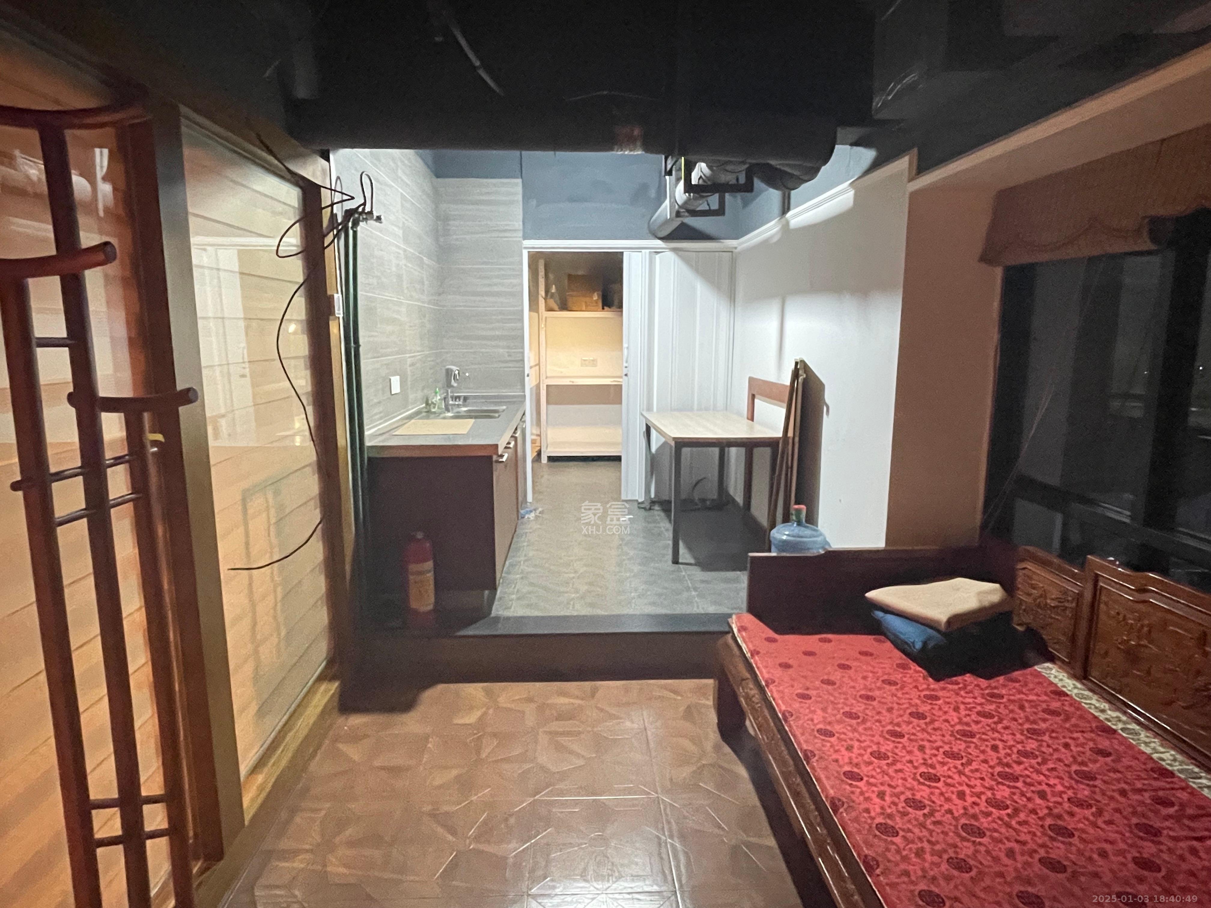 郡原广场   480.0㎡     18000.00元/月室内图