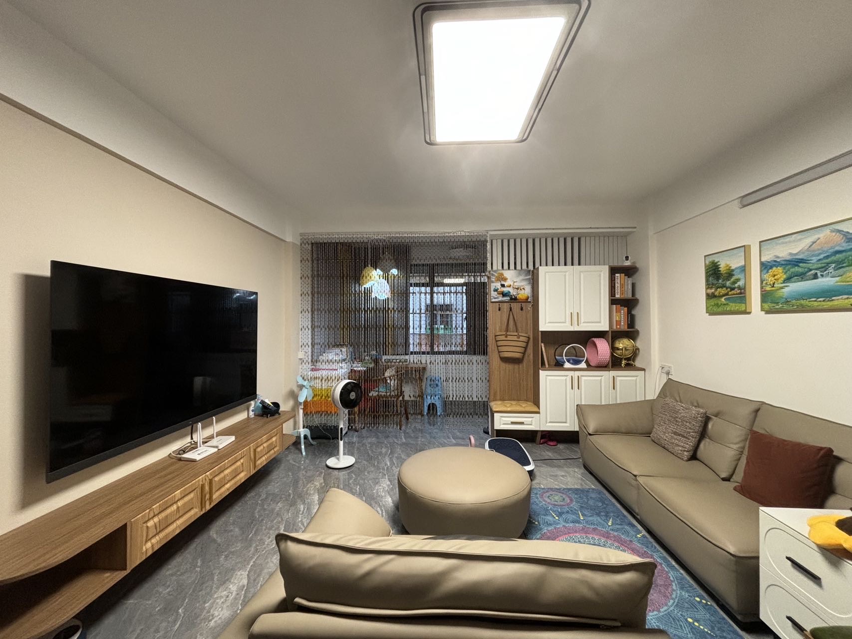 凤翔新村 3室2厅1卫 99.0万 凤翔新村 3室2厅1卫 99.0万客厅