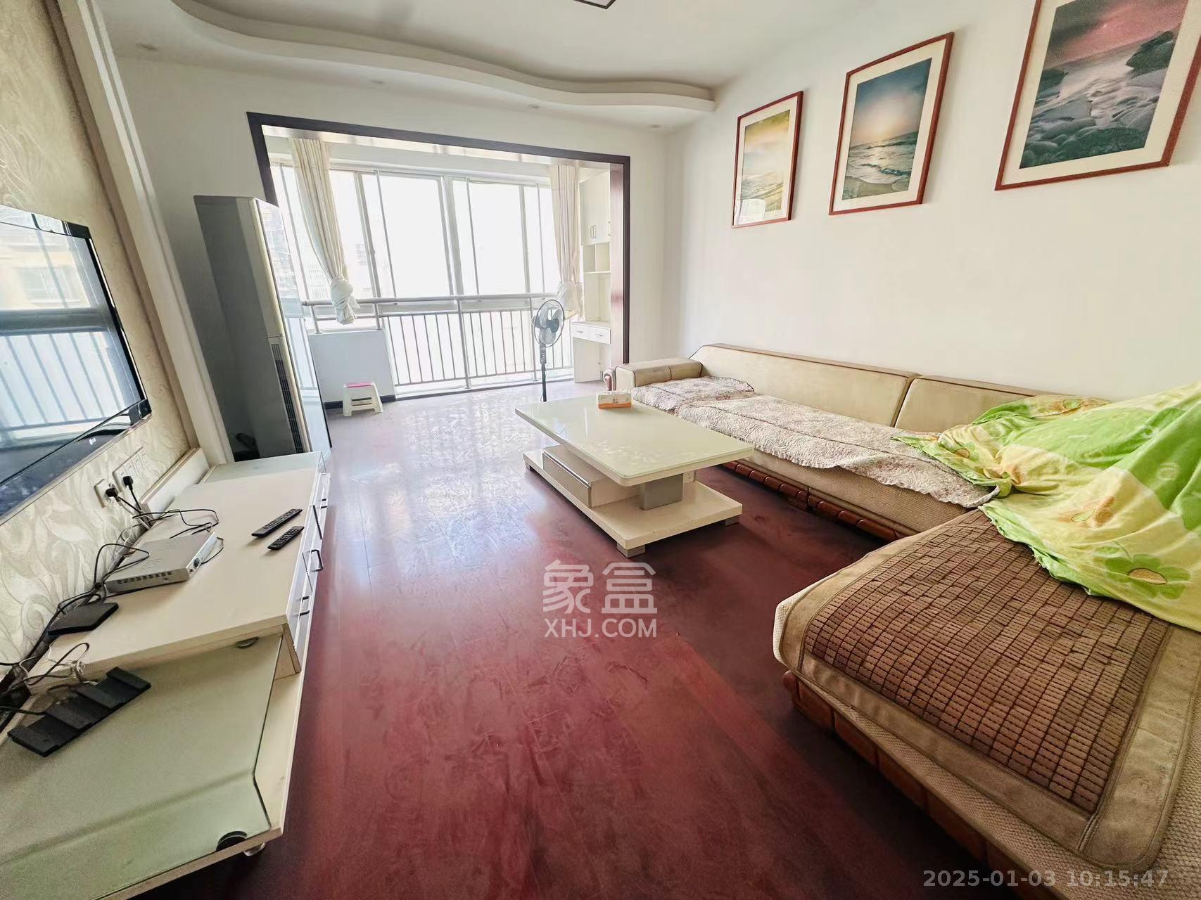 满庭芳小区 3室2厅2卫 2700.0元/月 满庭芳小区 3室2厅2卫 2700.0元/月室内图