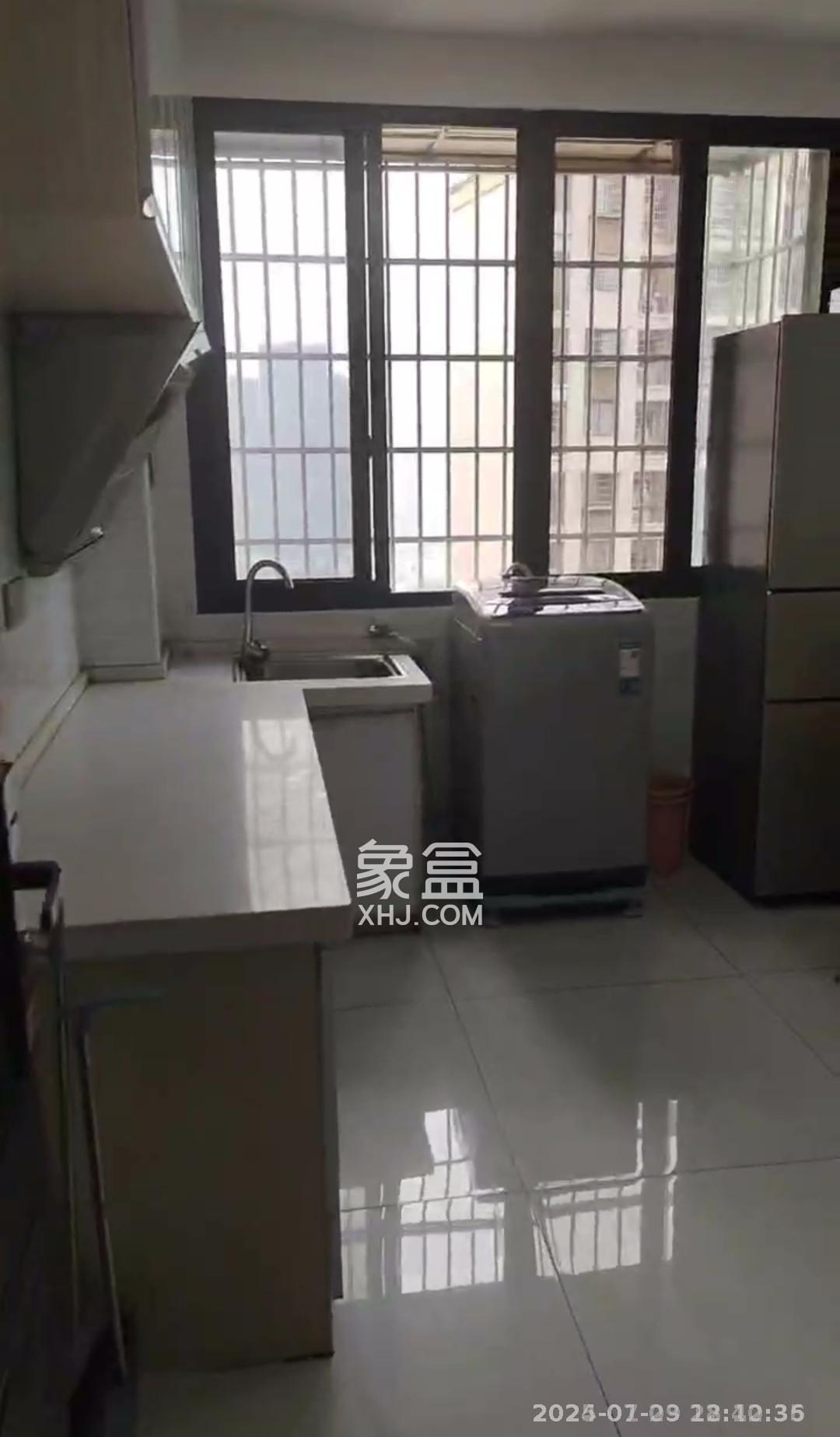 嘉顺苑 1室1厅1卫 2400.00元/月 嘉顺苑 1室1厅1卫 2400.00元/月室内图