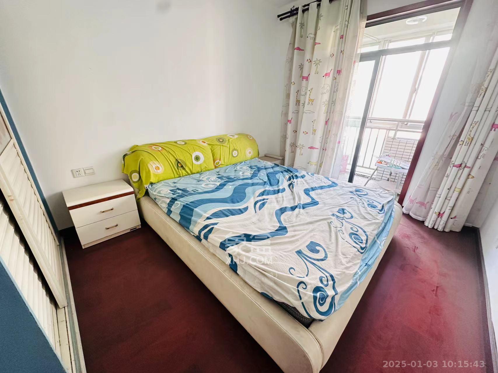 满庭芳小区  3室2厅2卫    2700.0元/月 满庭芳小区  3室2厅2卫    2700.0元/月