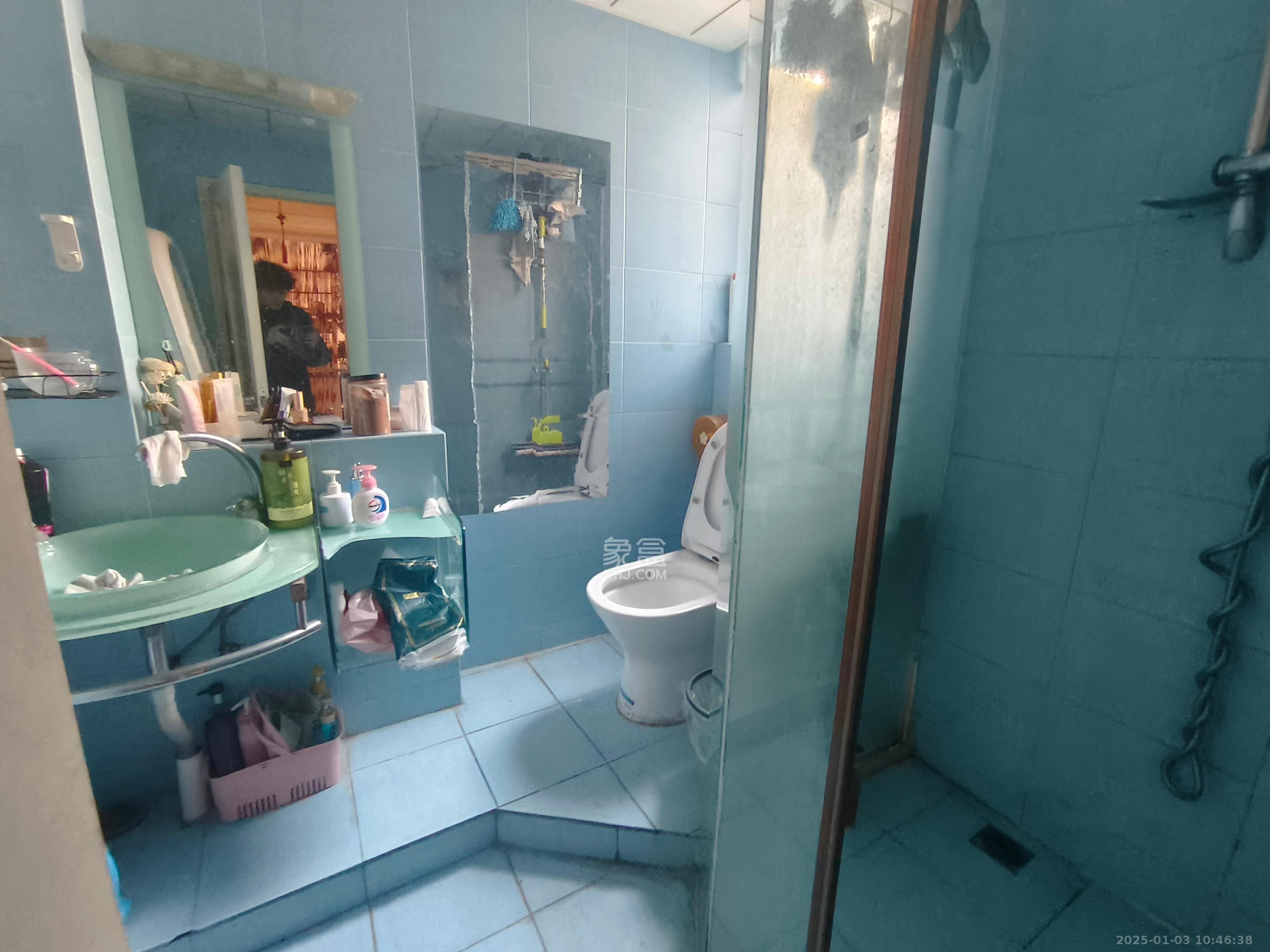 华天望族苑 3室2厅1卫 2600.0元/月 华天望族苑 3室2厅1卫 2600.0元/月室内图