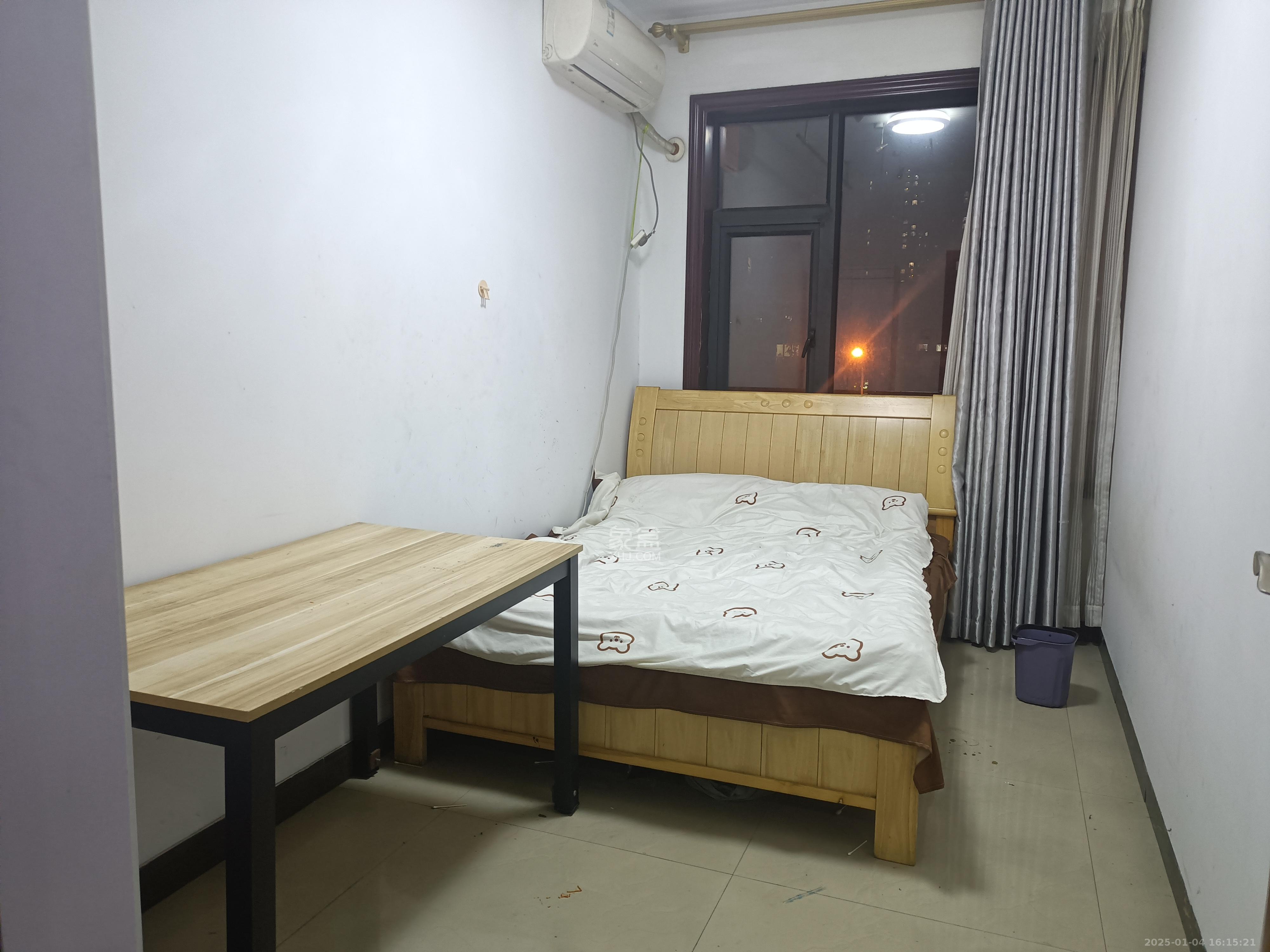 香樟雅郡 5室1厅2卫 3500.0元/月 香樟雅郡 5室1厅2卫 3500.0元/月室内图