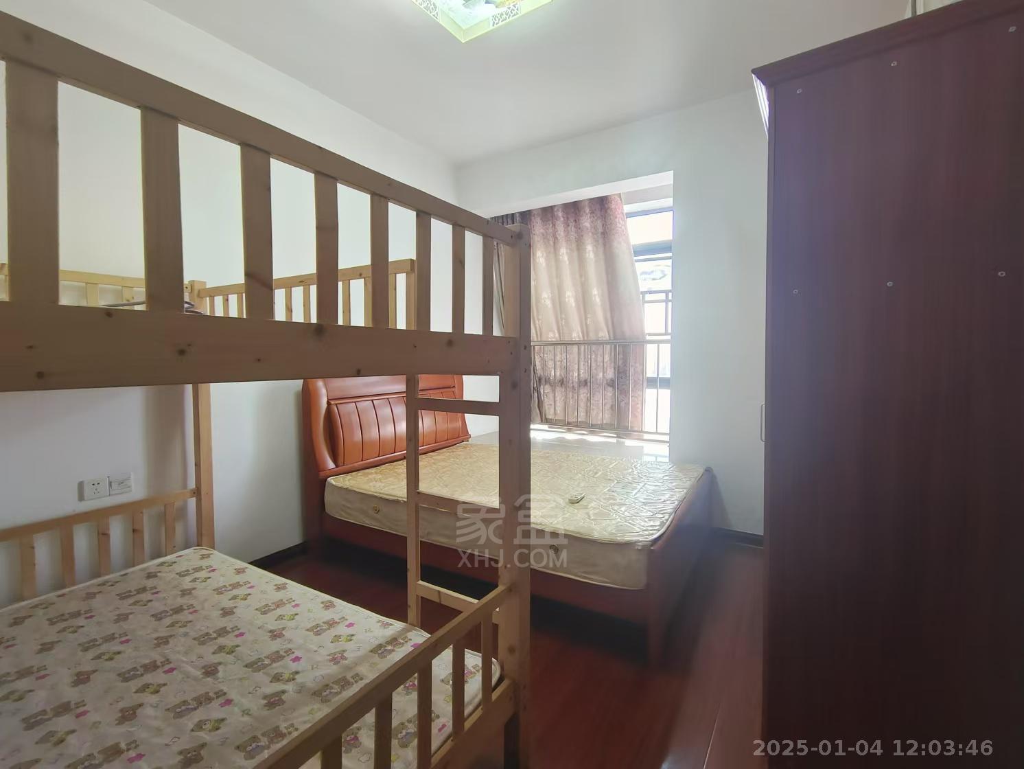 华晨御园 2室2厅1卫 1800.0元/月 华晨御园 2室2厅1卫 1800.0元/月室内图