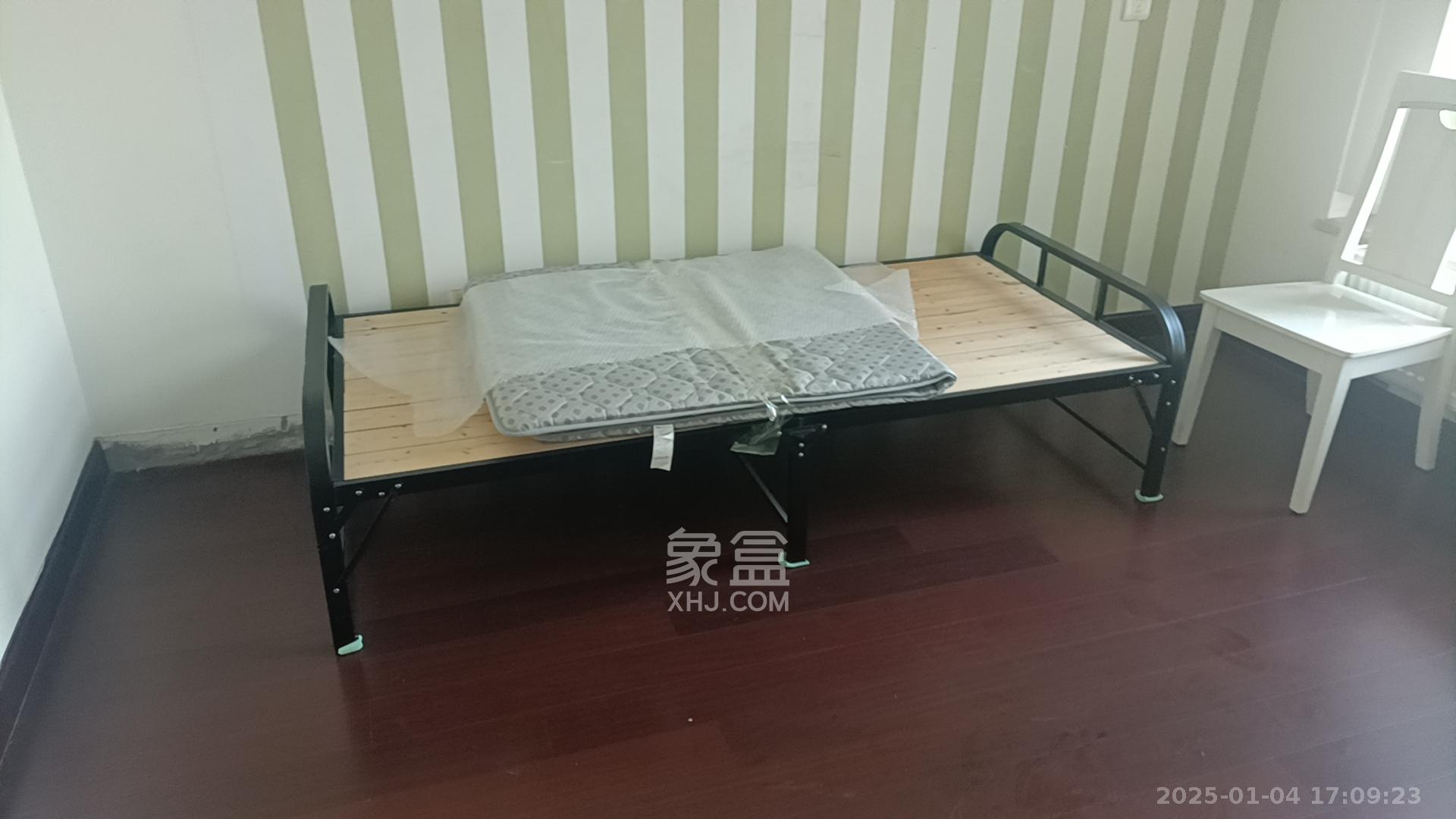 恒大城  4室2厅2卫    3200.0元/月 恒大城  4室2厅2卫    3200.0元/月室内图