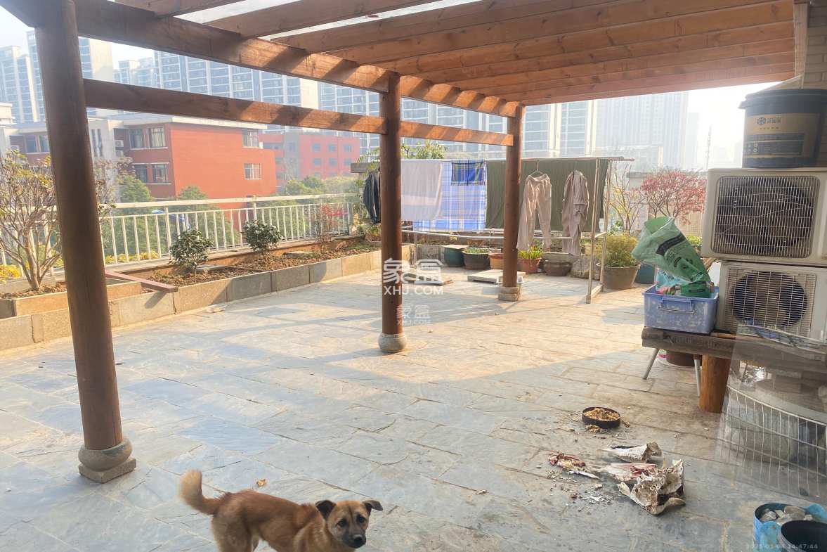 谷山乐园三期  3室2厅1卫    3000.0元/月 谷山乐园三期  3室2厅1卫    3000.0元/月室内图