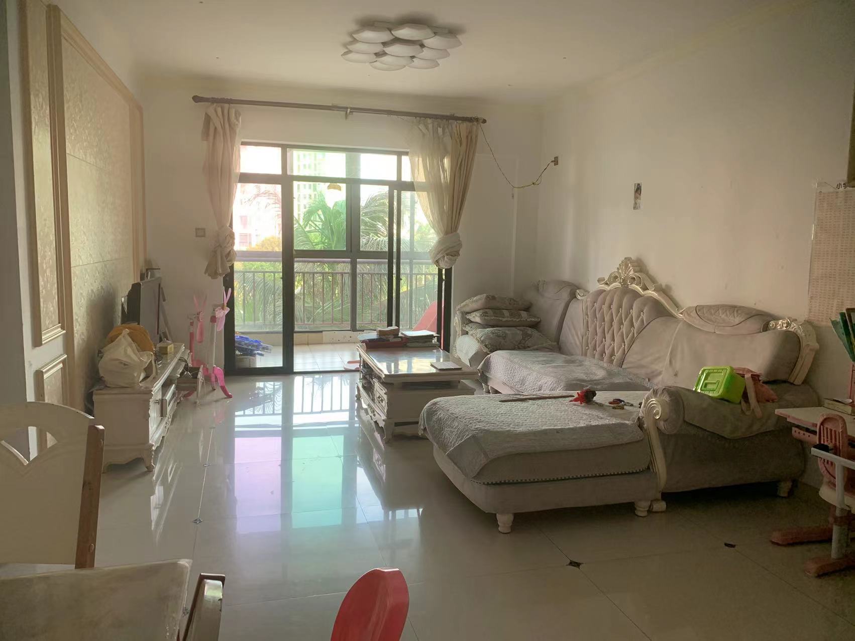 瀛寰名仕苑  2室2厅1卫    141.0万 瀛寰名仕苑  2室2厅1卫    141.0万室内图