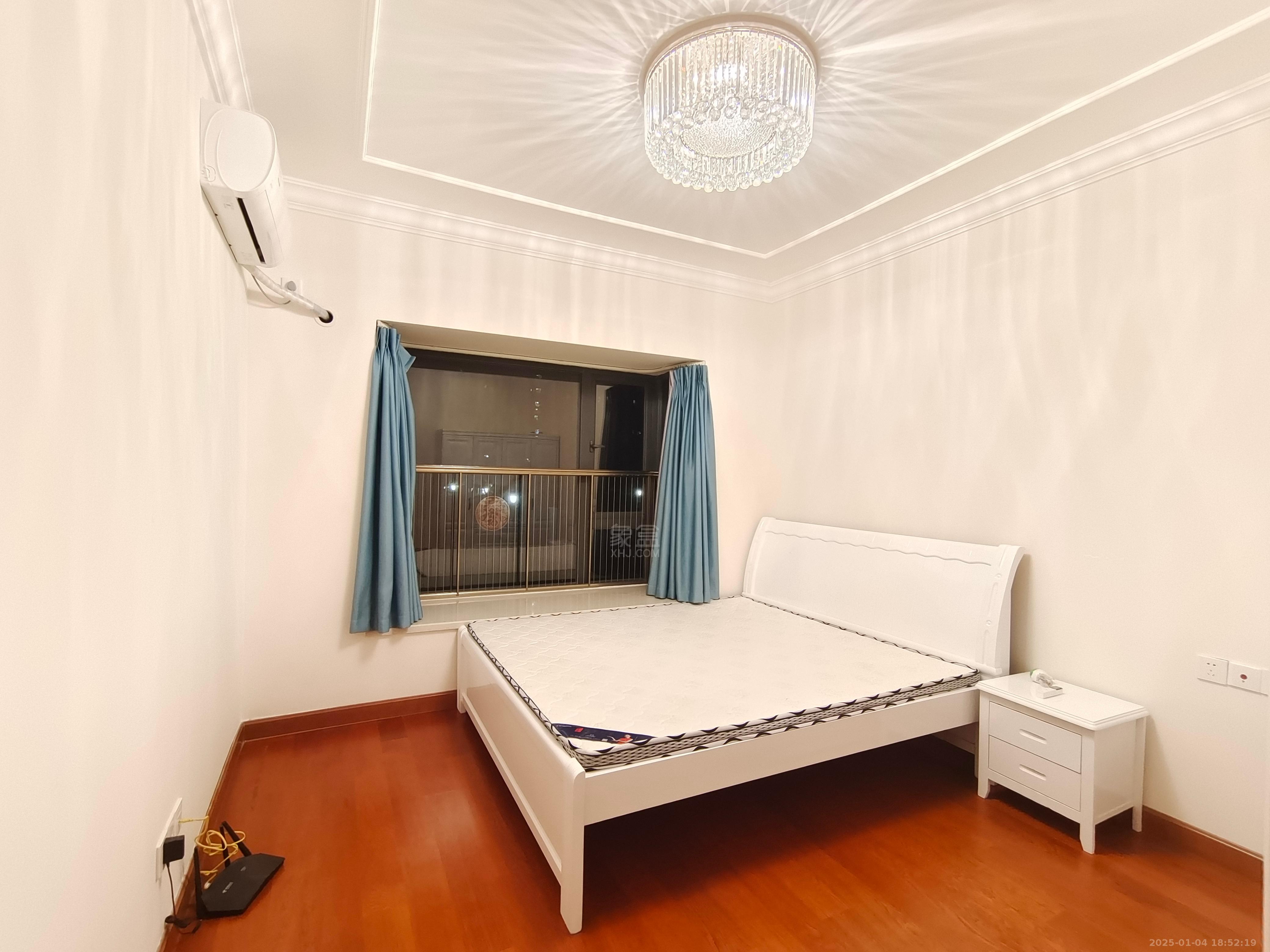 恒大华府 3室2厅1卫 2000.0元/月 恒大华府 3室2厅1卫 2000.0元/月室内图