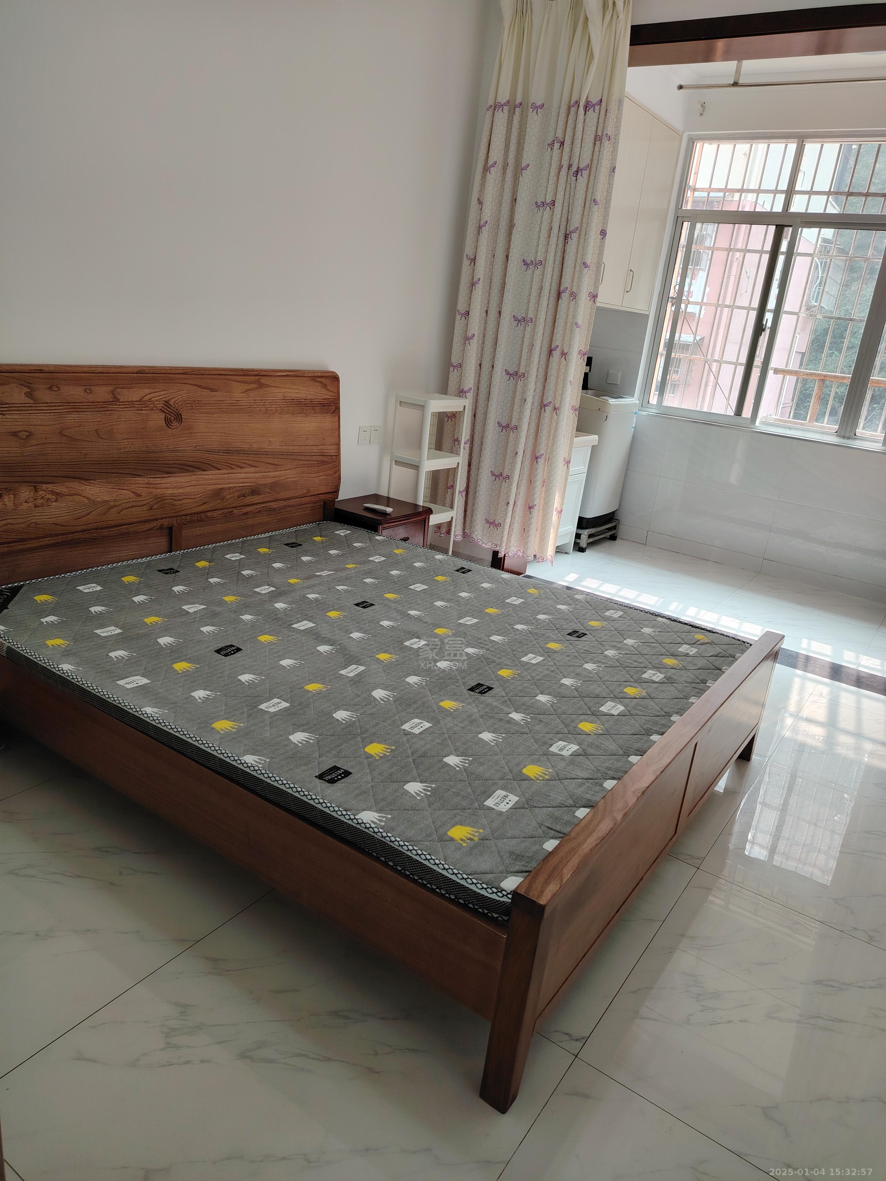 331建设一村  2室2厅1卫   1200.00元/月室内图