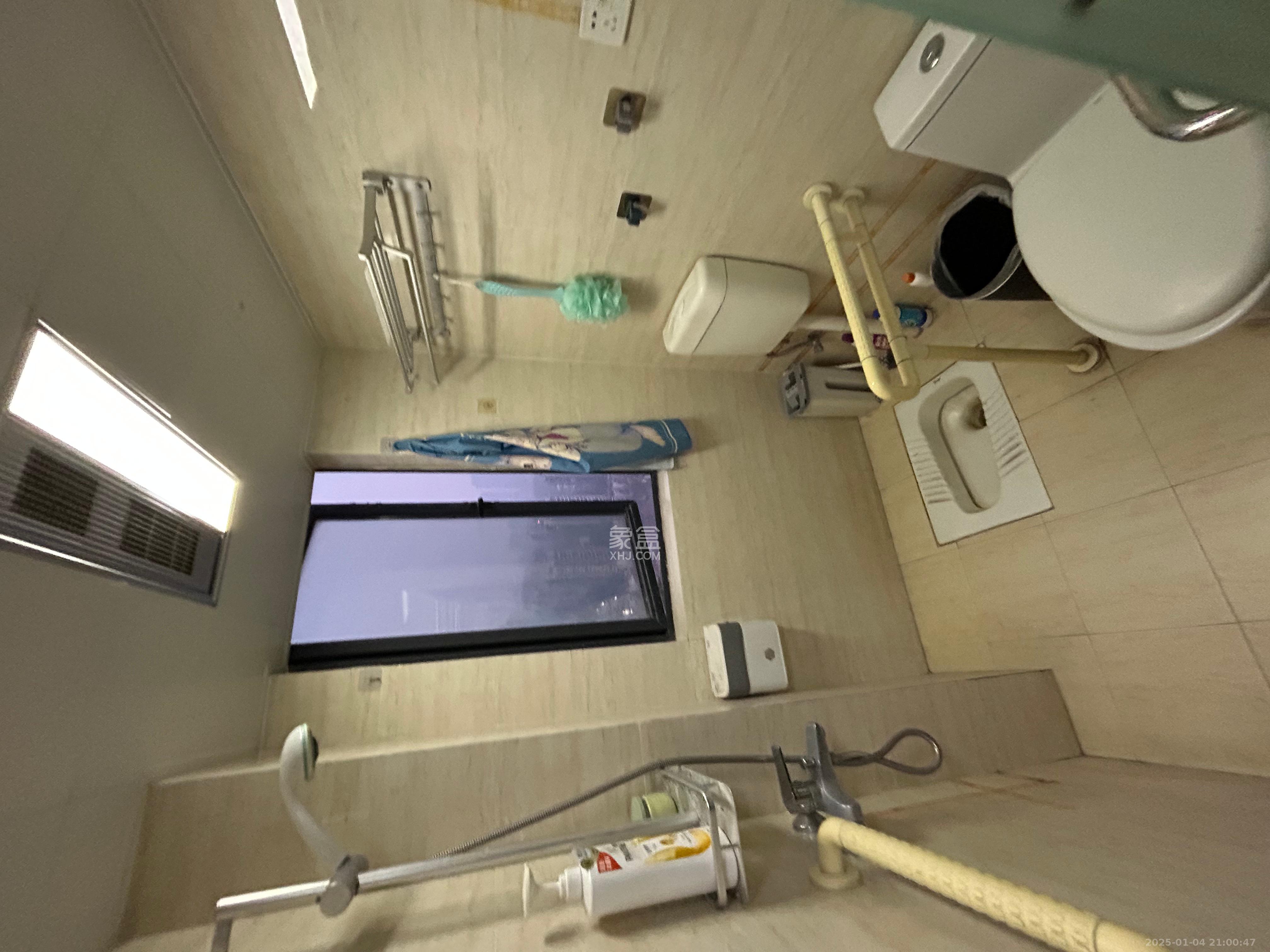 胜家雅苑  3室2厅1卫    2600.0元/月室内图