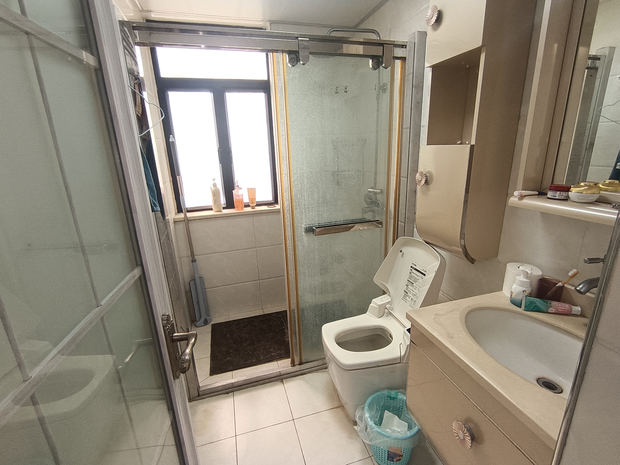 瀛寰名仕苑 3室2厅2卫 210.0万 瀛寰名仕苑 3室2厅2卫 210.0万室内图