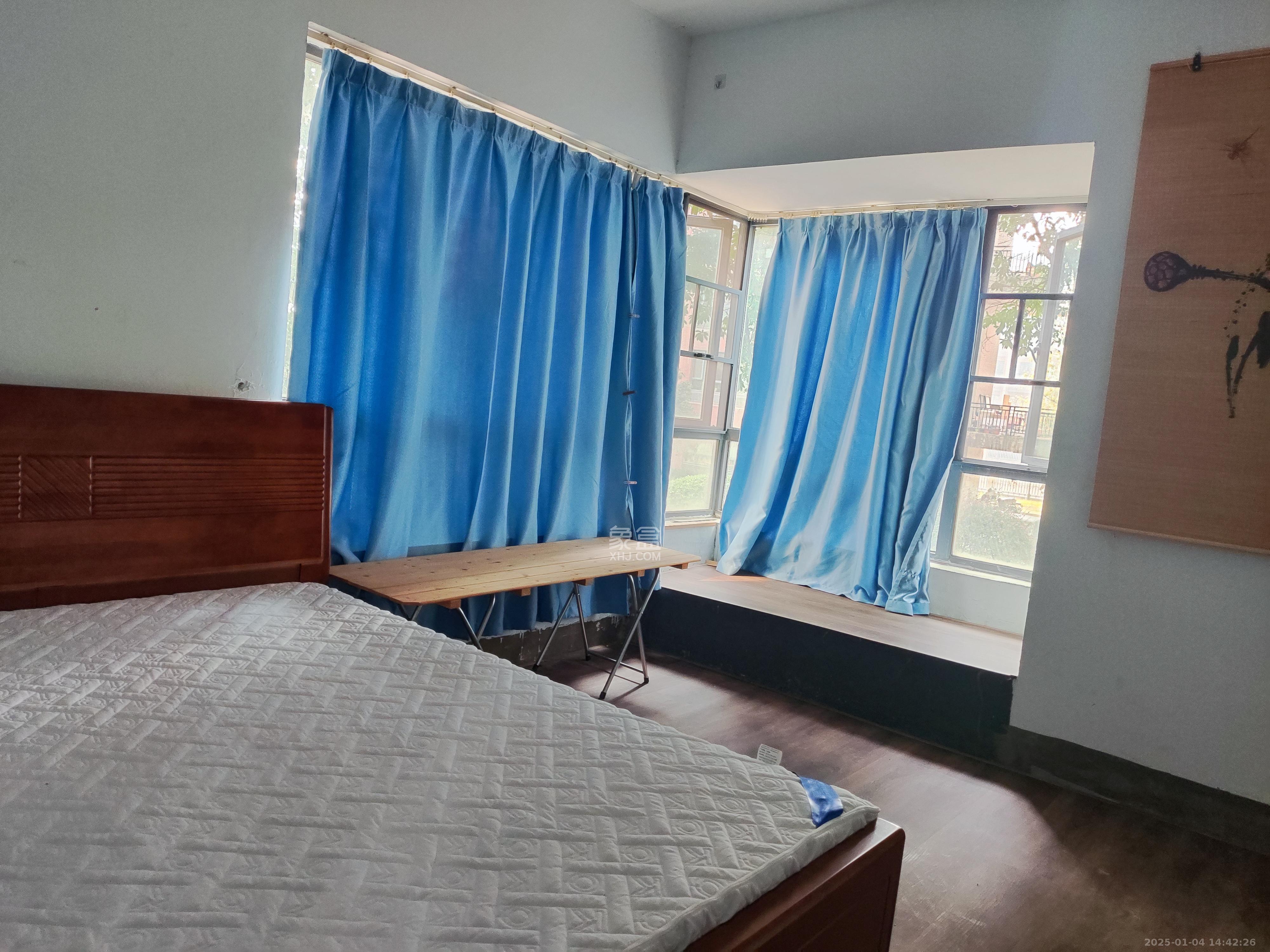 中信文化广场(中信新城二期)  2室2厅1卫    1600.0元/月 中信文化广场(中信新城二期)  2室2厅1卫    1600.0元/月室内图