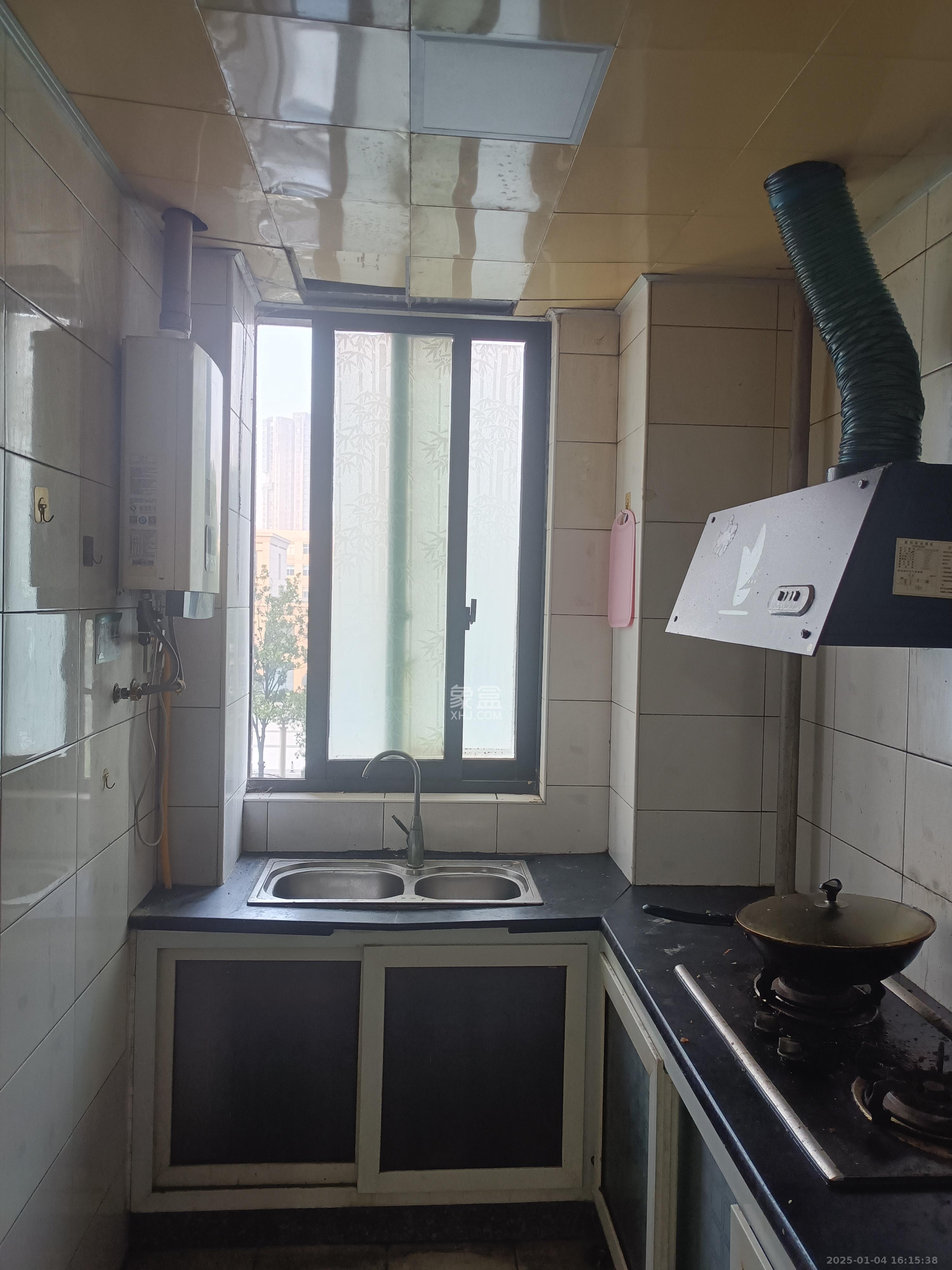 香樟雅郡 5室1厅2卫 3500.0元/月 香樟雅郡 5室1厅2卫 3500.0元/月室内图