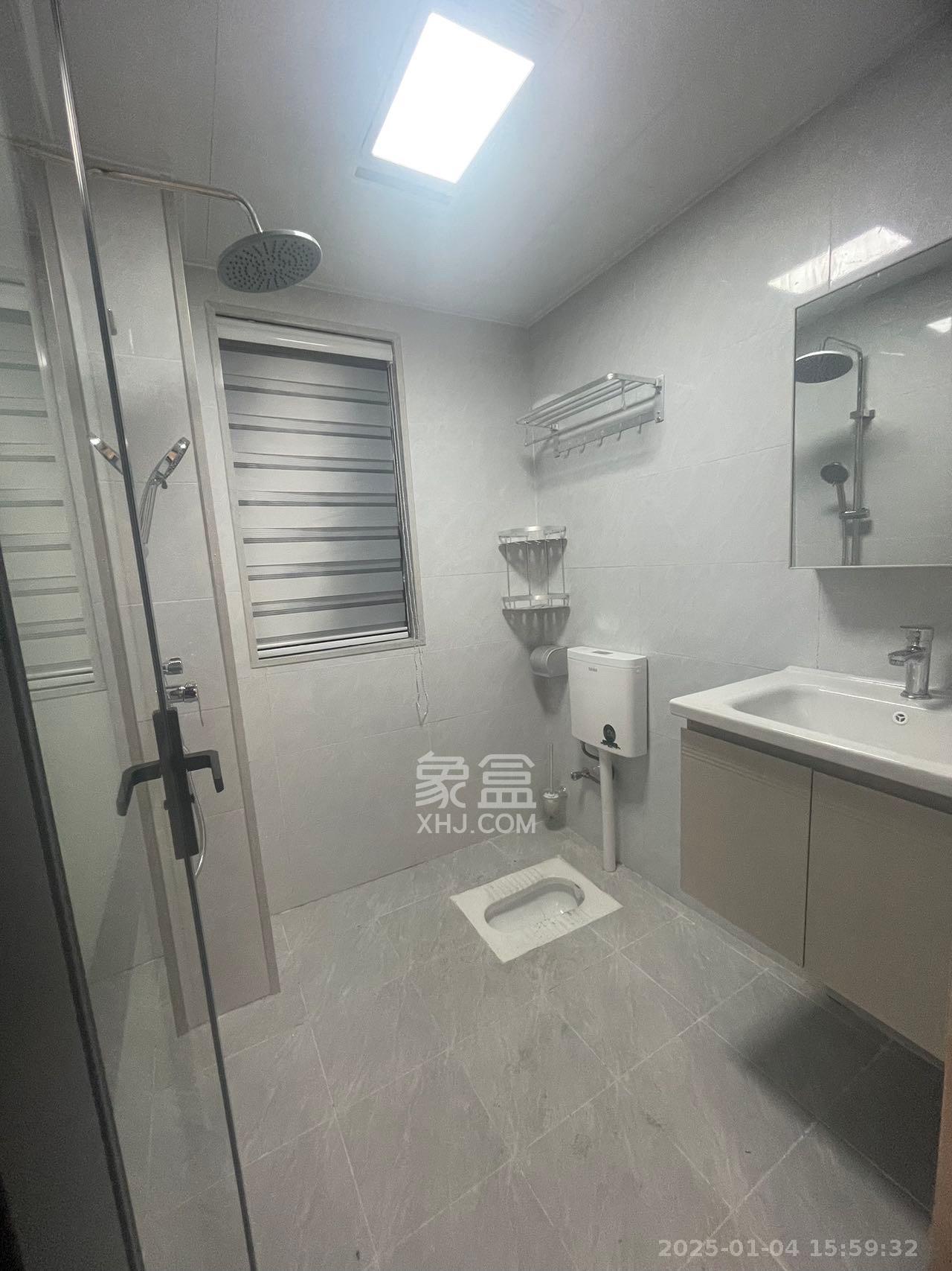 阳光城尚东湾嘉林苑 3室2厅1卫 3000.0元/月 阳光城尚东湾嘉林苑 3室2厅1卫 3000.0元/月室内图