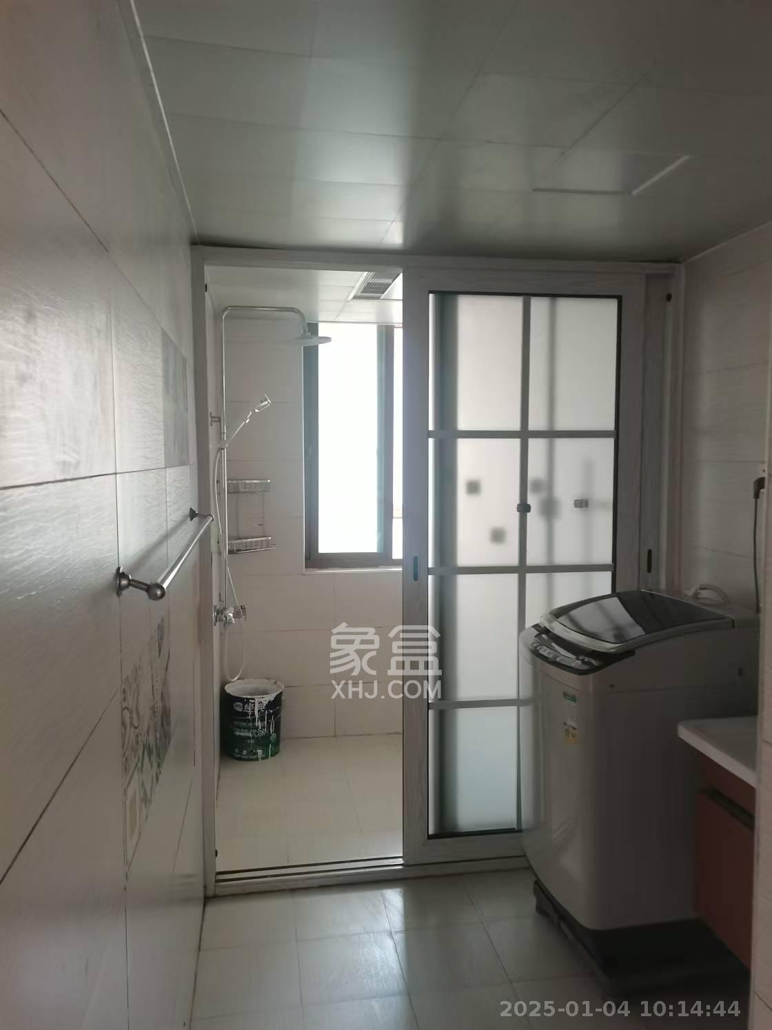 湘核佳苑  1室2厅1卫   3500.00元/月室内图