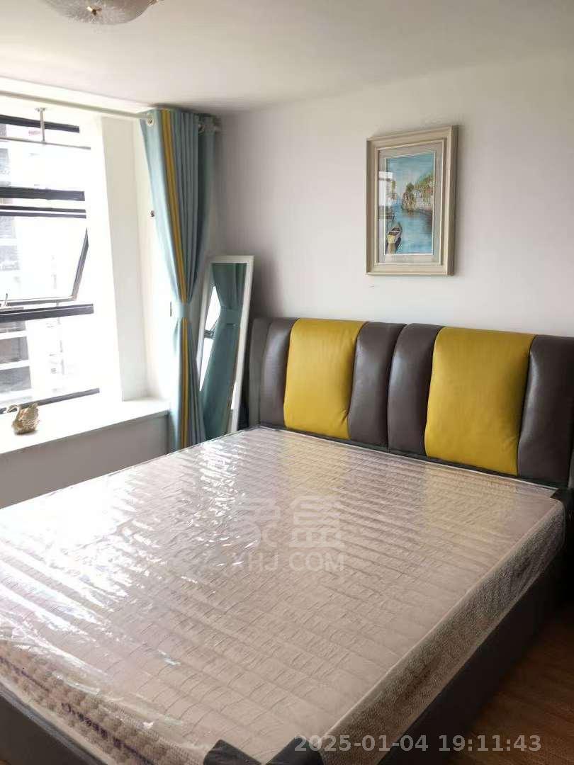 文艺复兴(未来城)  1室1厅1卫    1000.0元/月 文艺复兴(未来城)  1室1厅1卫    1000.0元/月室内图