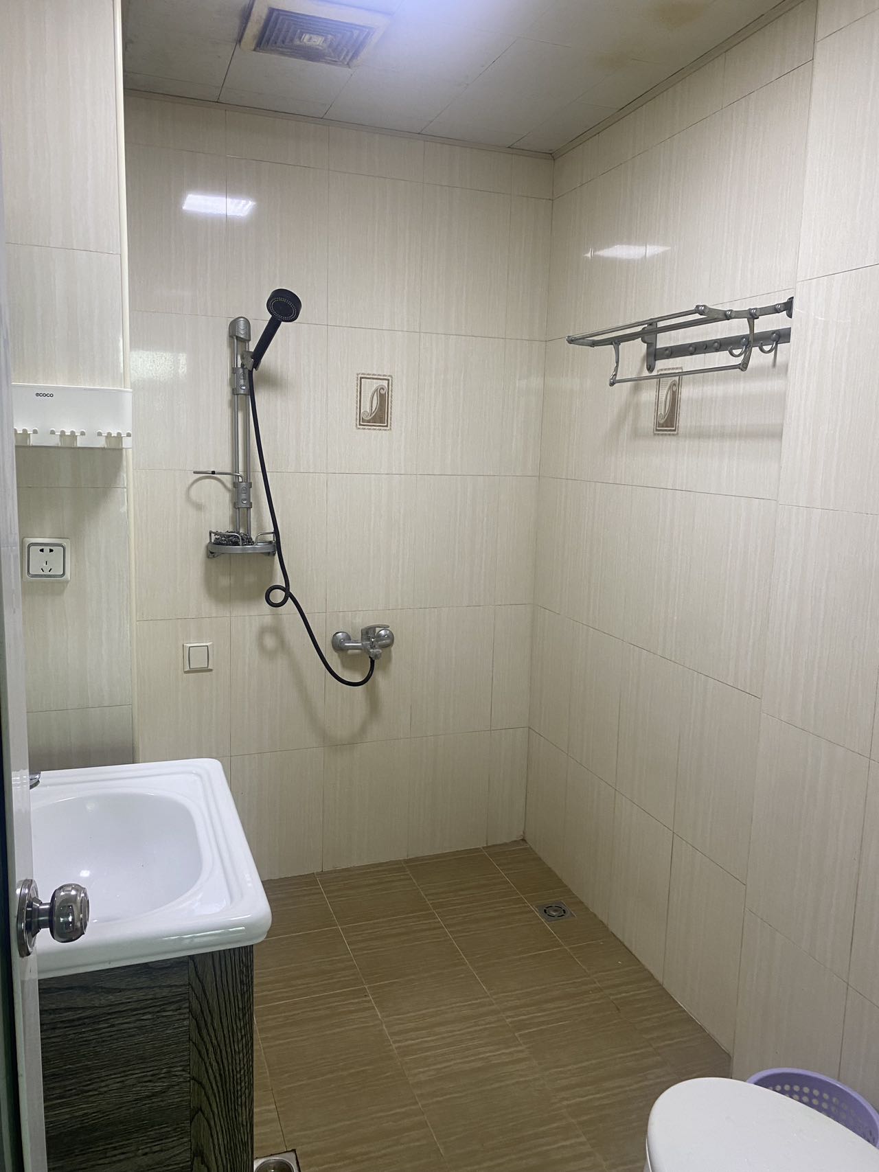 一品水苑 4室2厅2卫 288.0万 一品水苑 4室2厅2卫 288.0万室内图