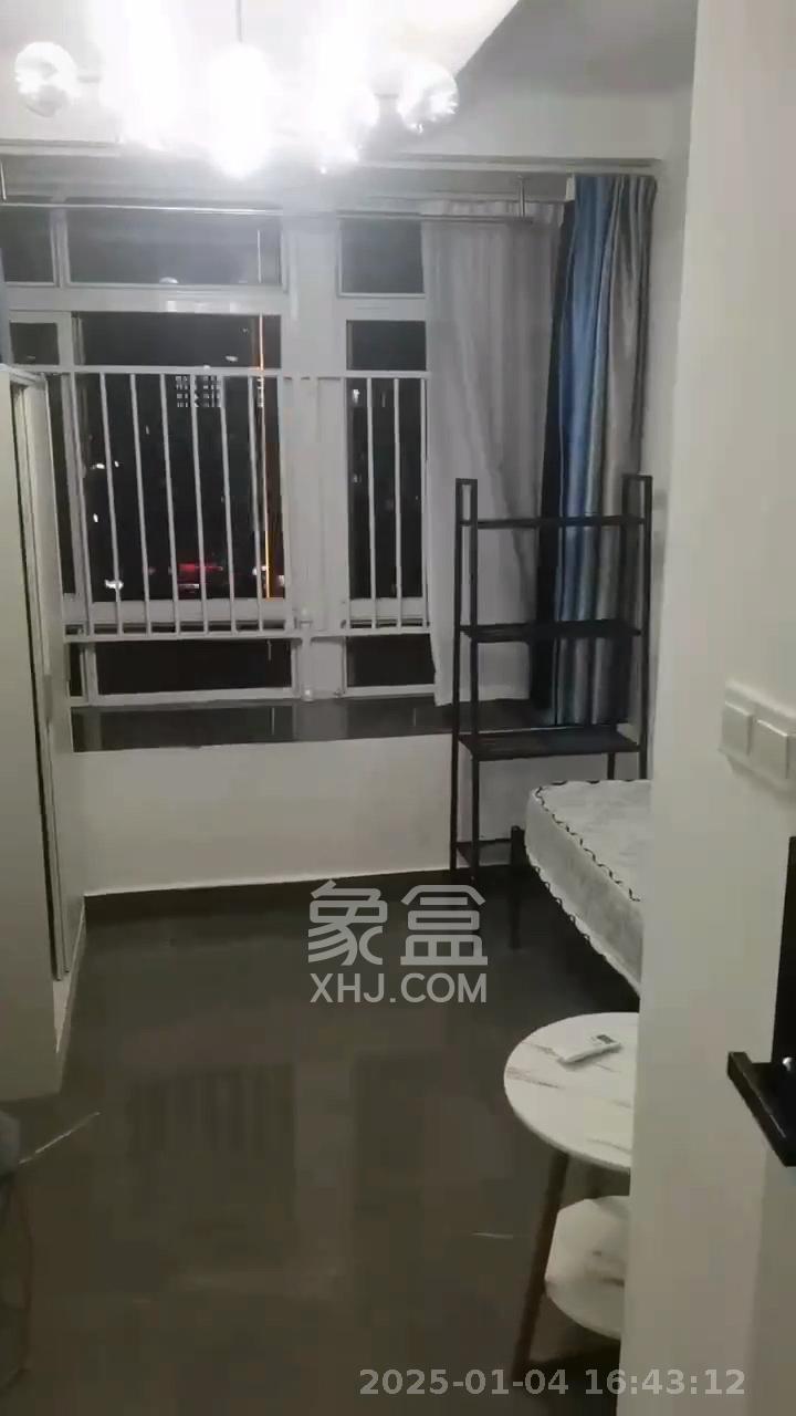 碧云天  1室2厅1卫   1680.00元/月室内图