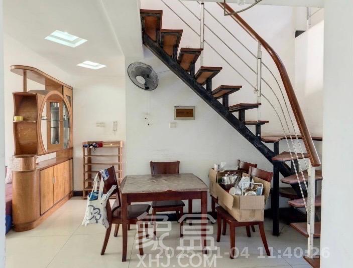 德馨园 3室2厅2卫 1400.0元/月 德馨园 3室2厅2卫 1400.0元/月室内图