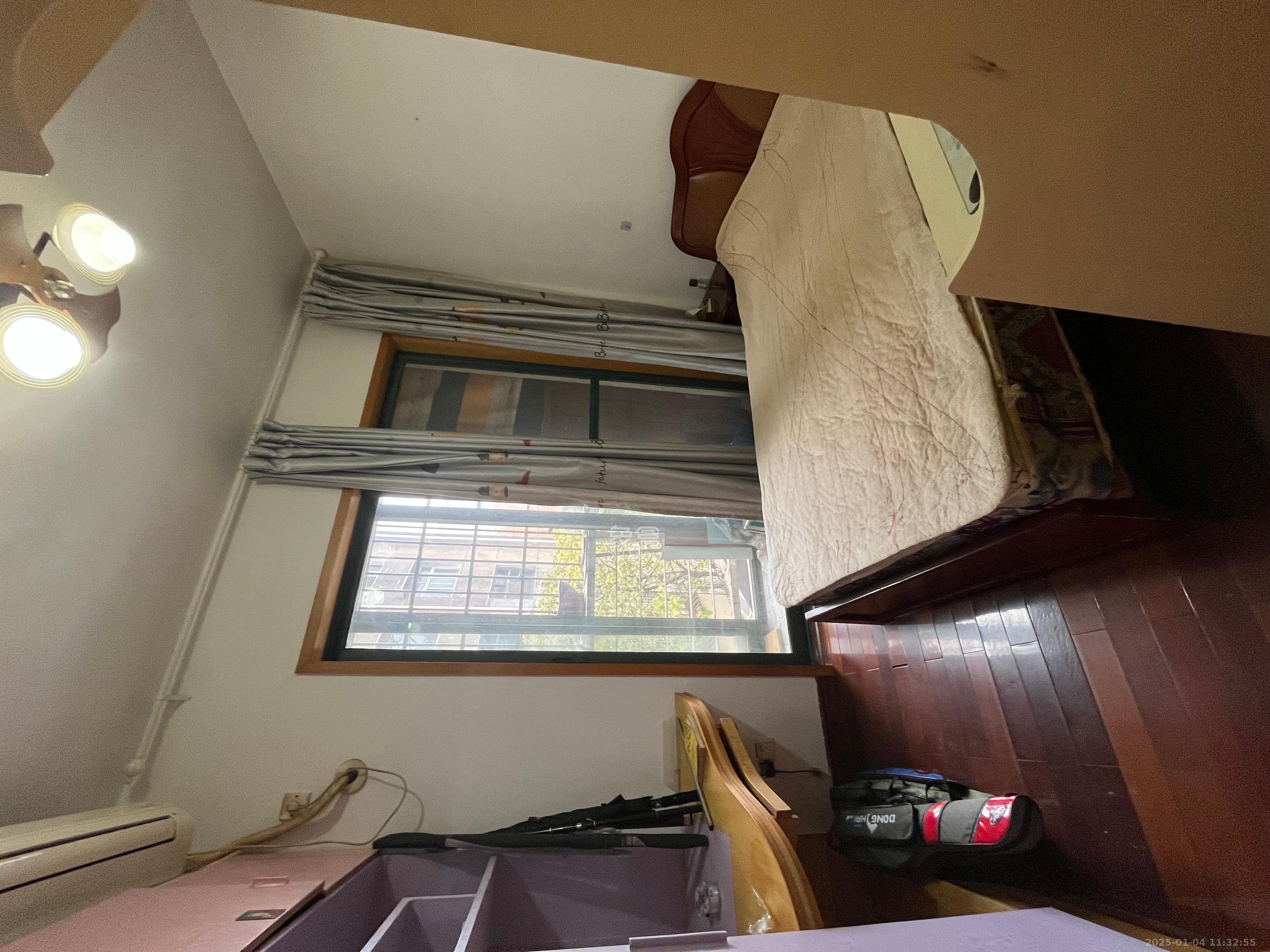 亚华香舍花都  1室1厅1卫   2200.00元/月室内图