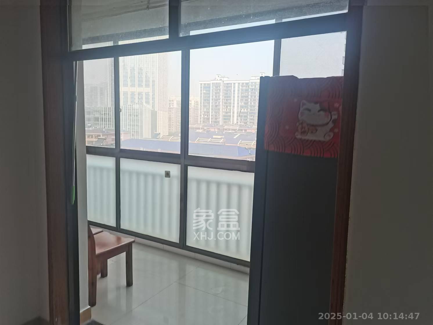 湘核佳苑 1室2厅1卫 3500.0元/月 湘核佳苑 1室2厅1卫 3500.0元/月室内图