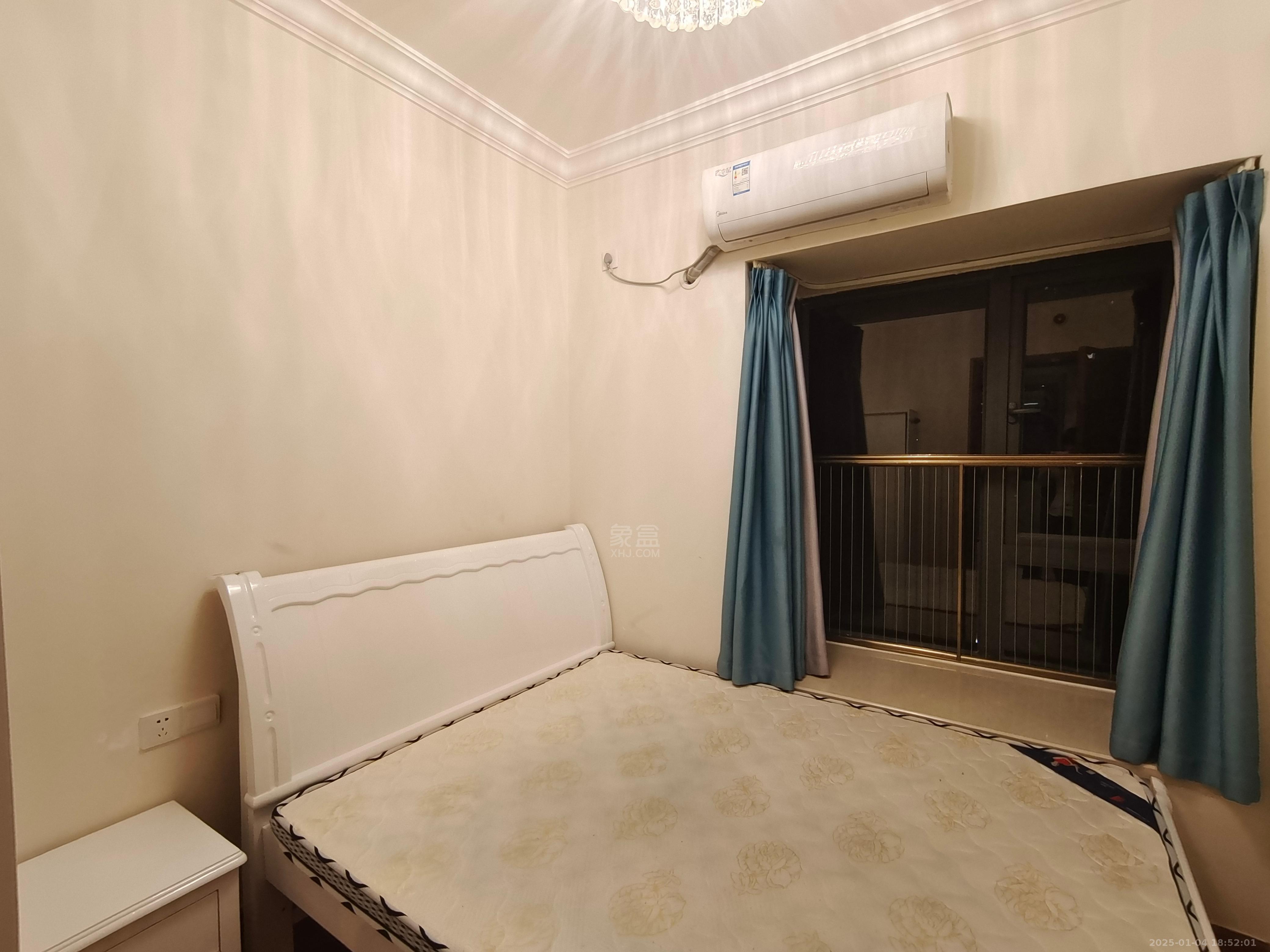 恒大华府 3室2厅1卫 2000.0元/月 恒大华府 3室2厅1卫 2000.0元/月室内图