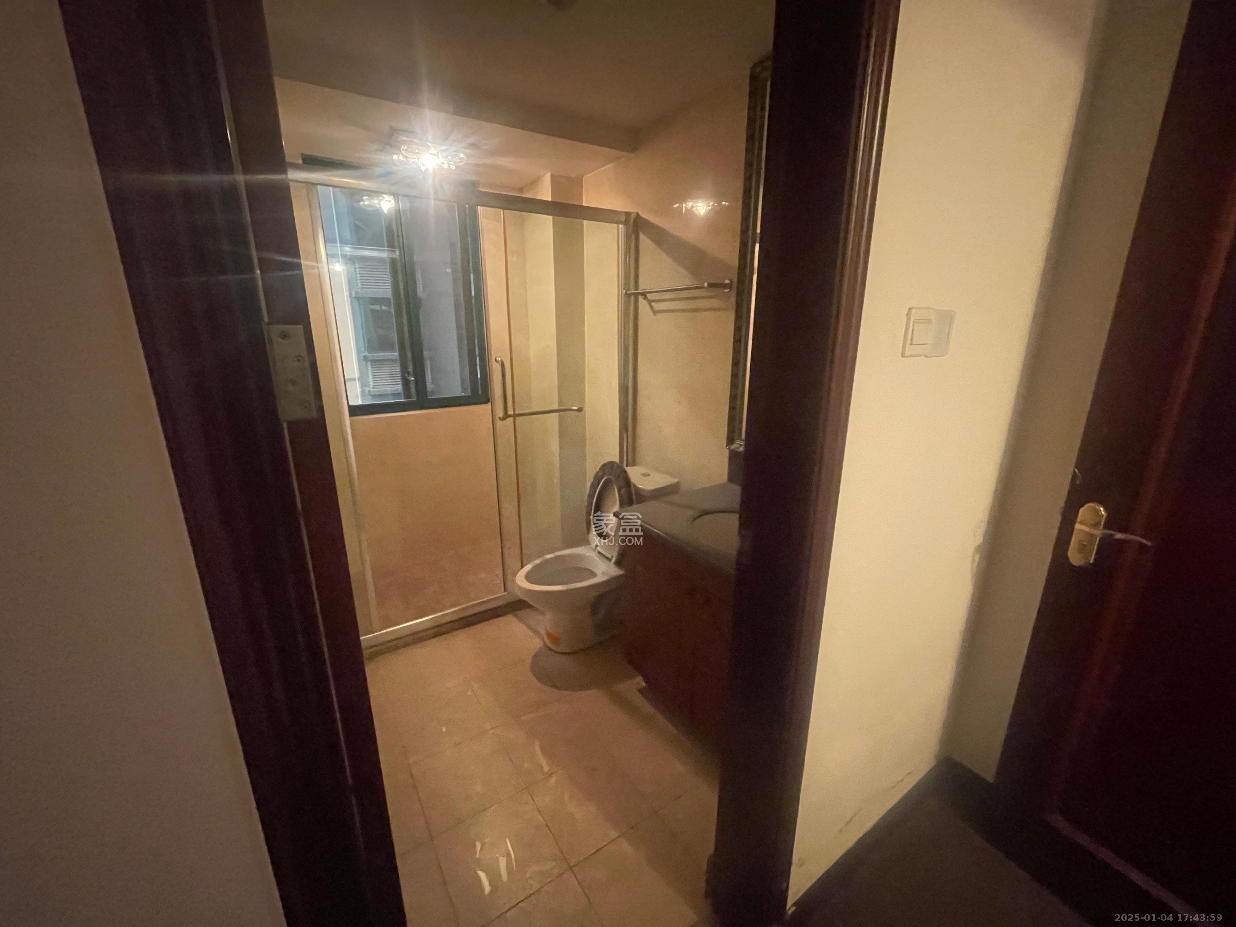 富基世纪公园 3室2厅2卫 1600.0元/月 富基世纪公园 3室2厅2卫 1600.0元/月室内图