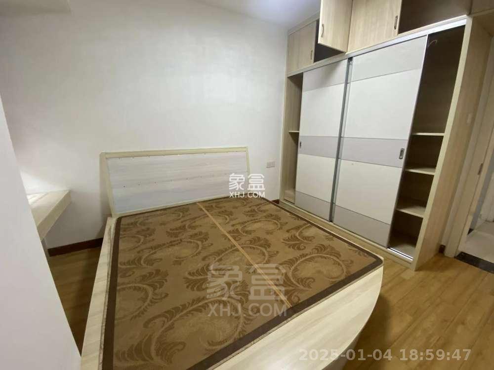 佳兆业金域天下三期  2室2厅1卫   1600.00元/月室内图