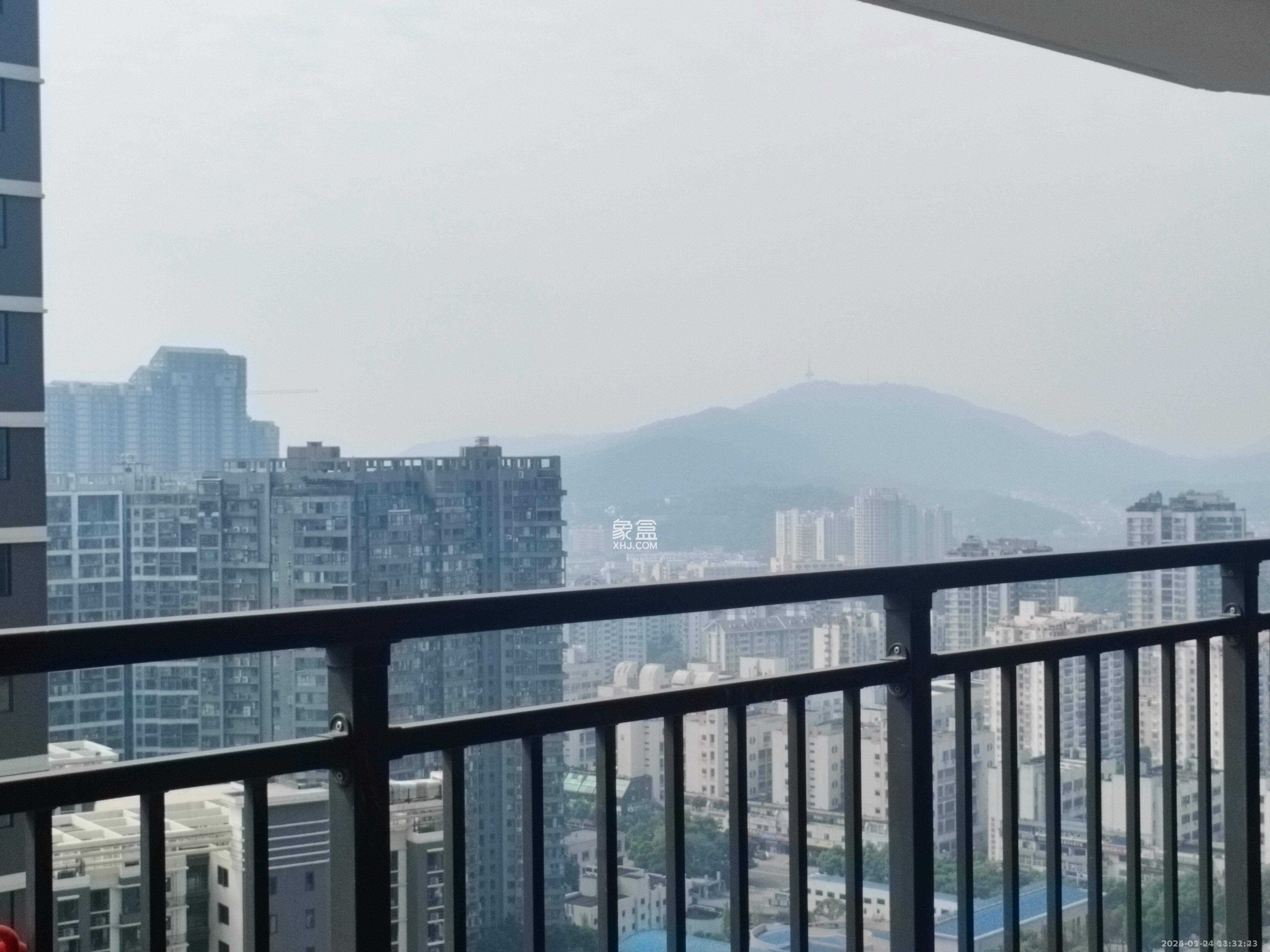 滨江府1913  4室2厅3卫    10000.0元/月 滨江府1913  4室2厅3卫    10000.0元/月