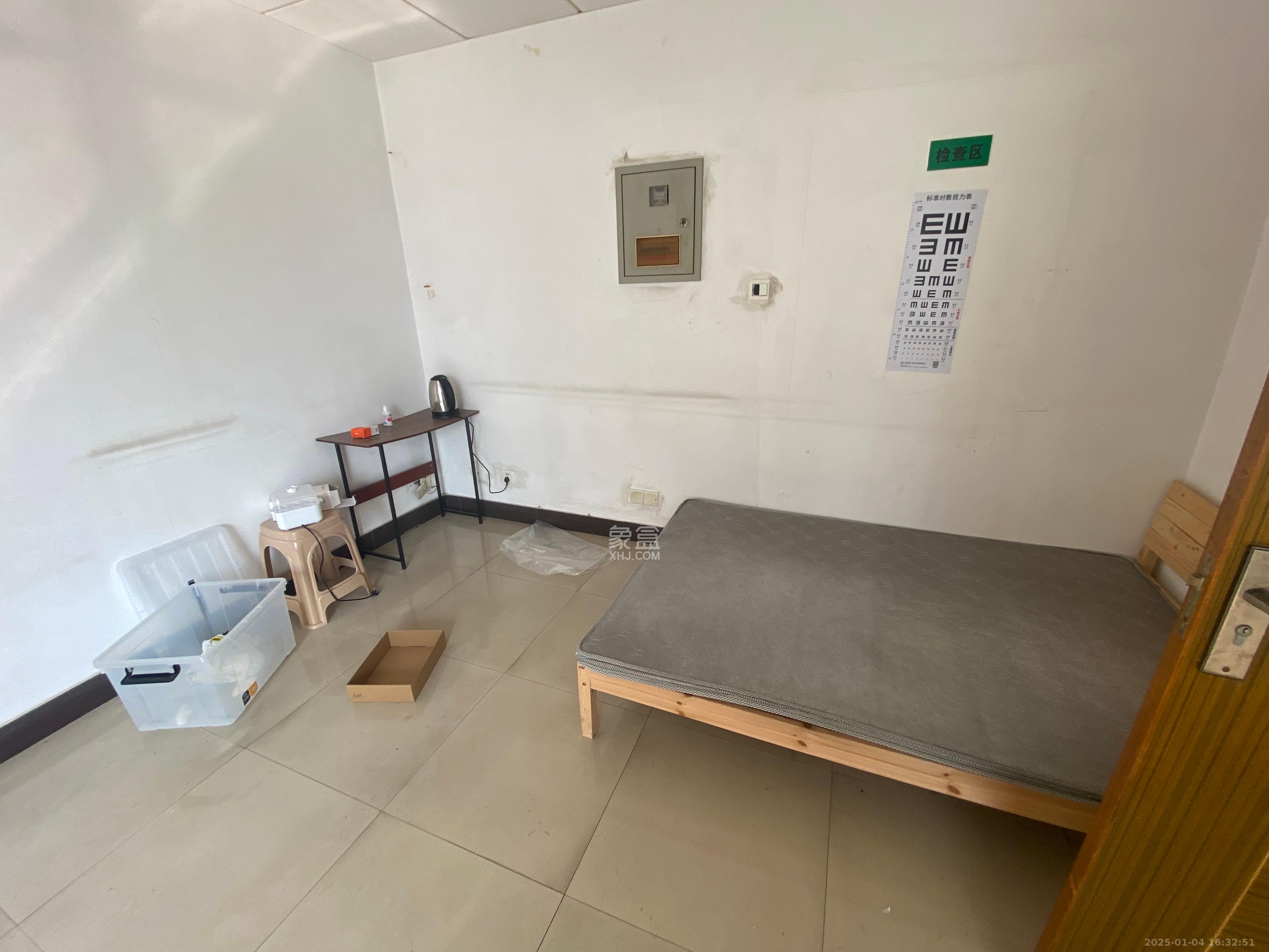 城市之心 1室0厅0卫 2500.0元/月 城市之心 1室0厅0卫 2500.0元/月室内图