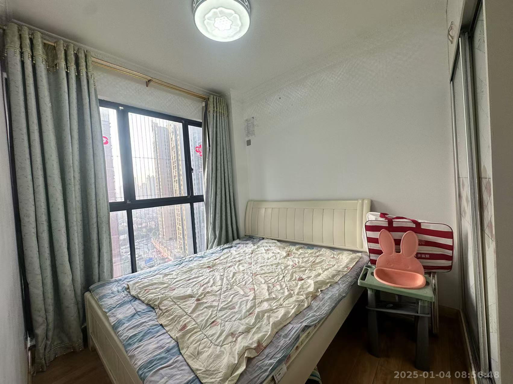 珠江东方明珠(新地东方明珠)三期 3室2厅1卫 1800.0元/月 珠江东方明珠(新地东方明珠)三期 3室2厅1卫 1800.0元/月室内图