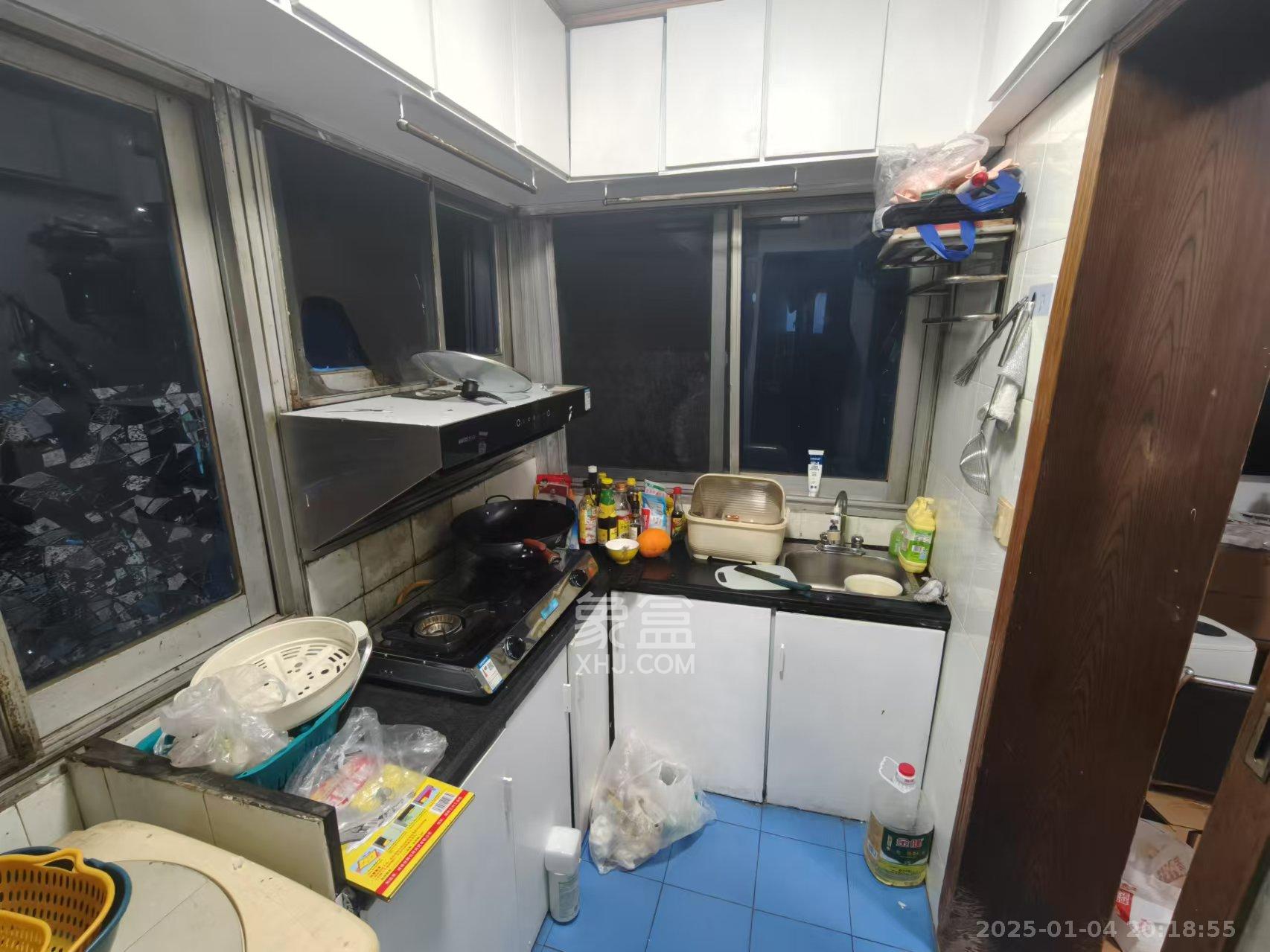 外运宿舍  2室1厅1卫   1000.00元/月室内图