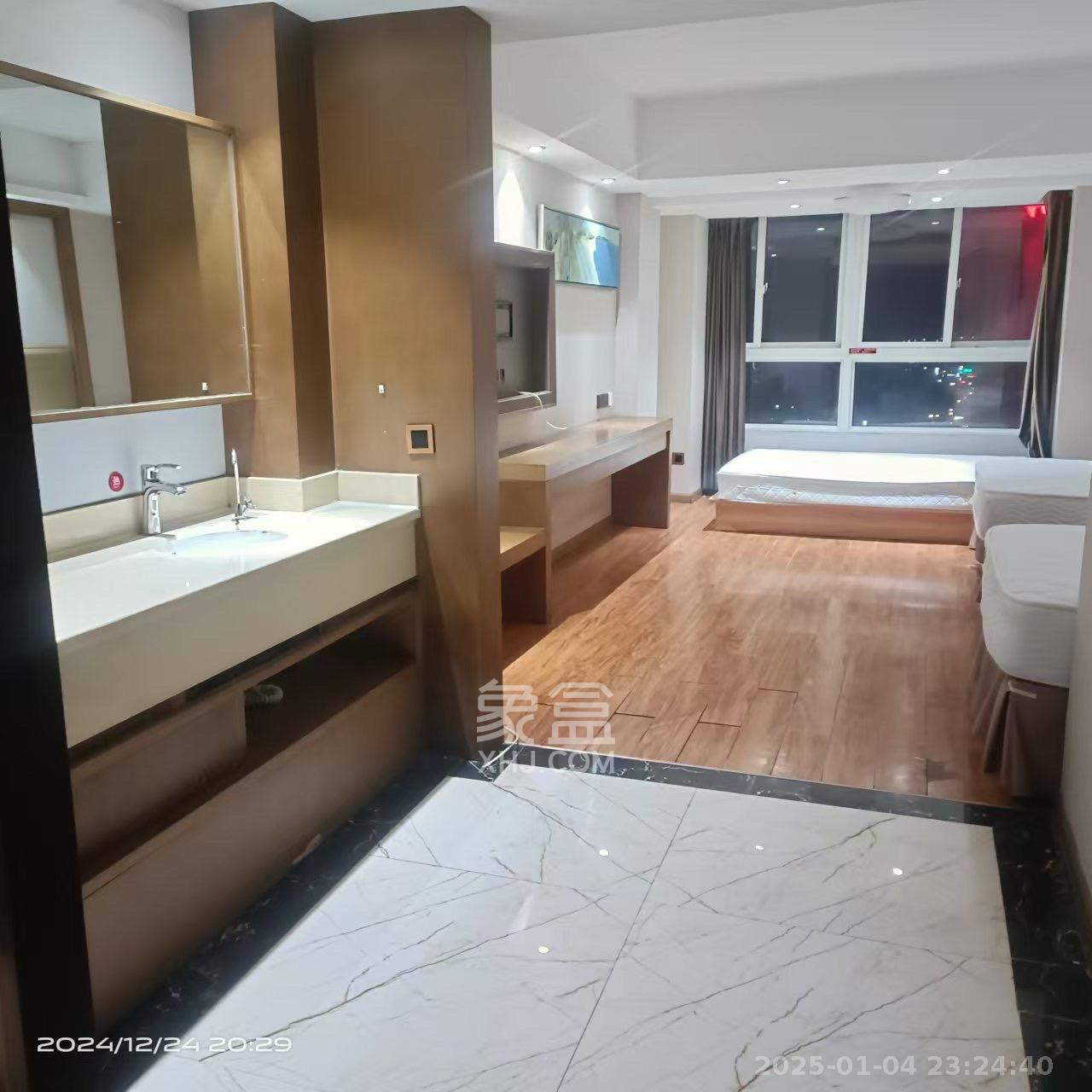 五矿紫湖香醍 1室1厅1卫 1000.0元/月 五矿紫湖香醍 1室1厅1卫 1000.0元/月室内图