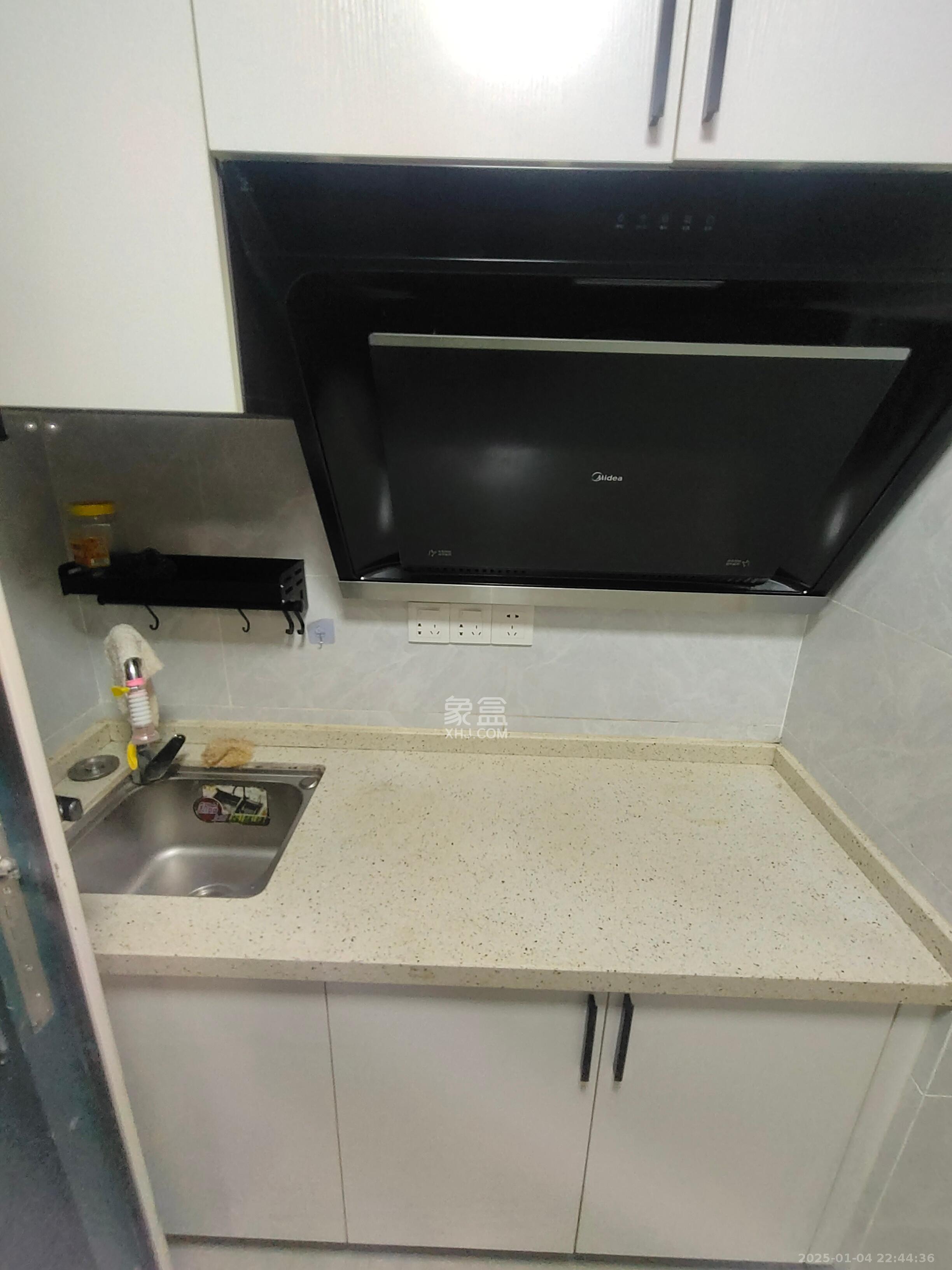 明昇壹城(明昇时代广场)三期 1室0厅0卫 2000.0元/月 明昇壹城(明昇时代广场)三期 1室0厅0卫 2000.0元/月室内图