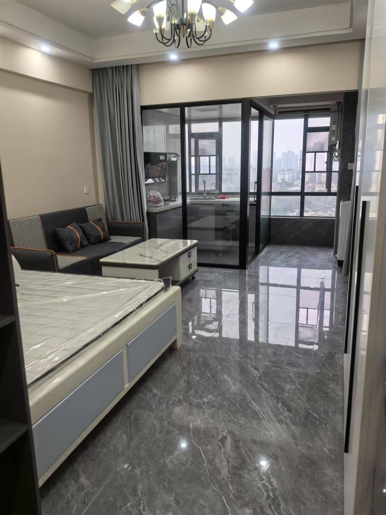 大汉吉星汇  1室1厅1卫    1400.0元/月