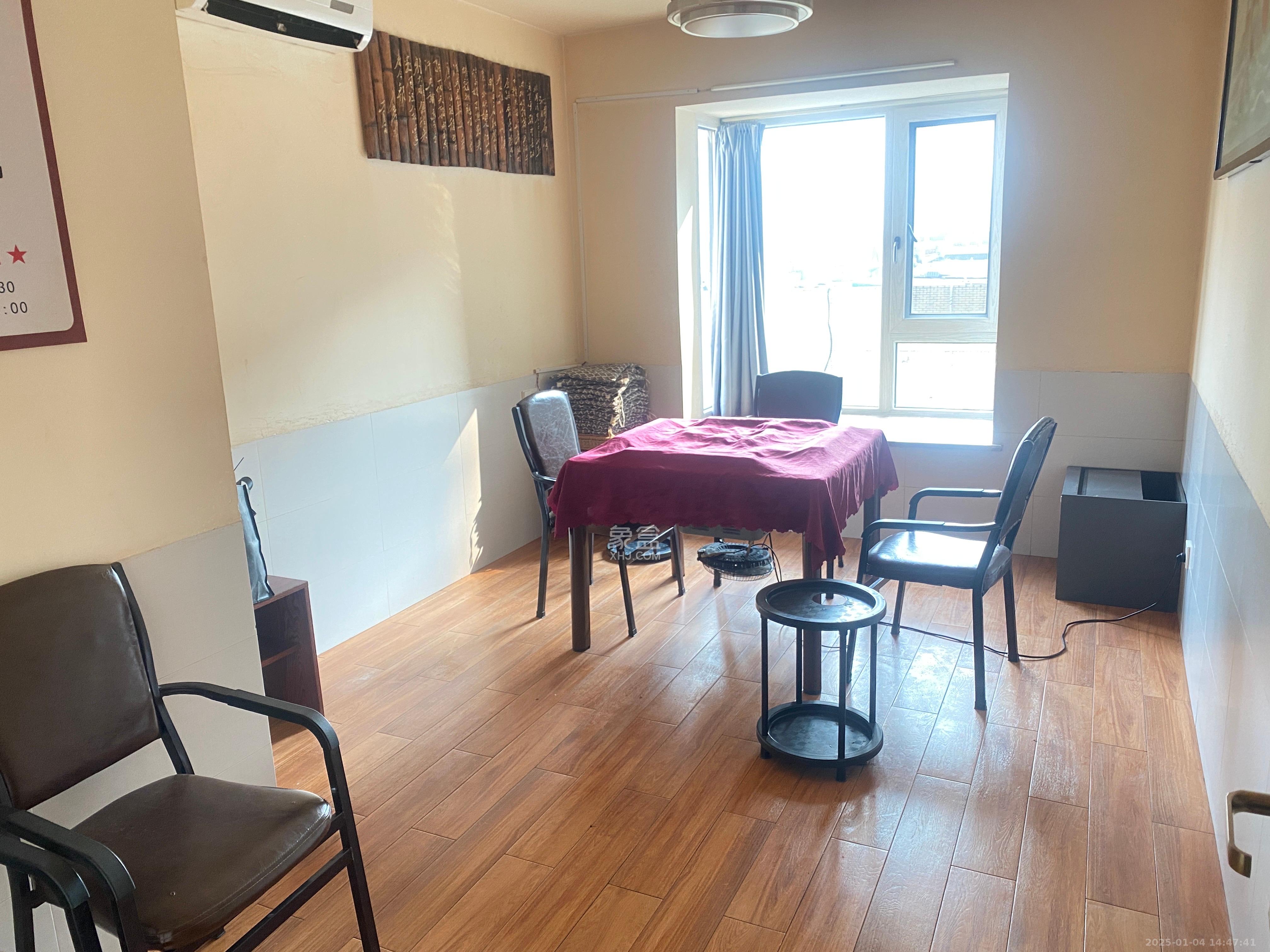 谷山乐园三期  3室2厅1卫    3000.0元/月 谷山乐园三期  3室2厅1卫    3000.0元/月室内图