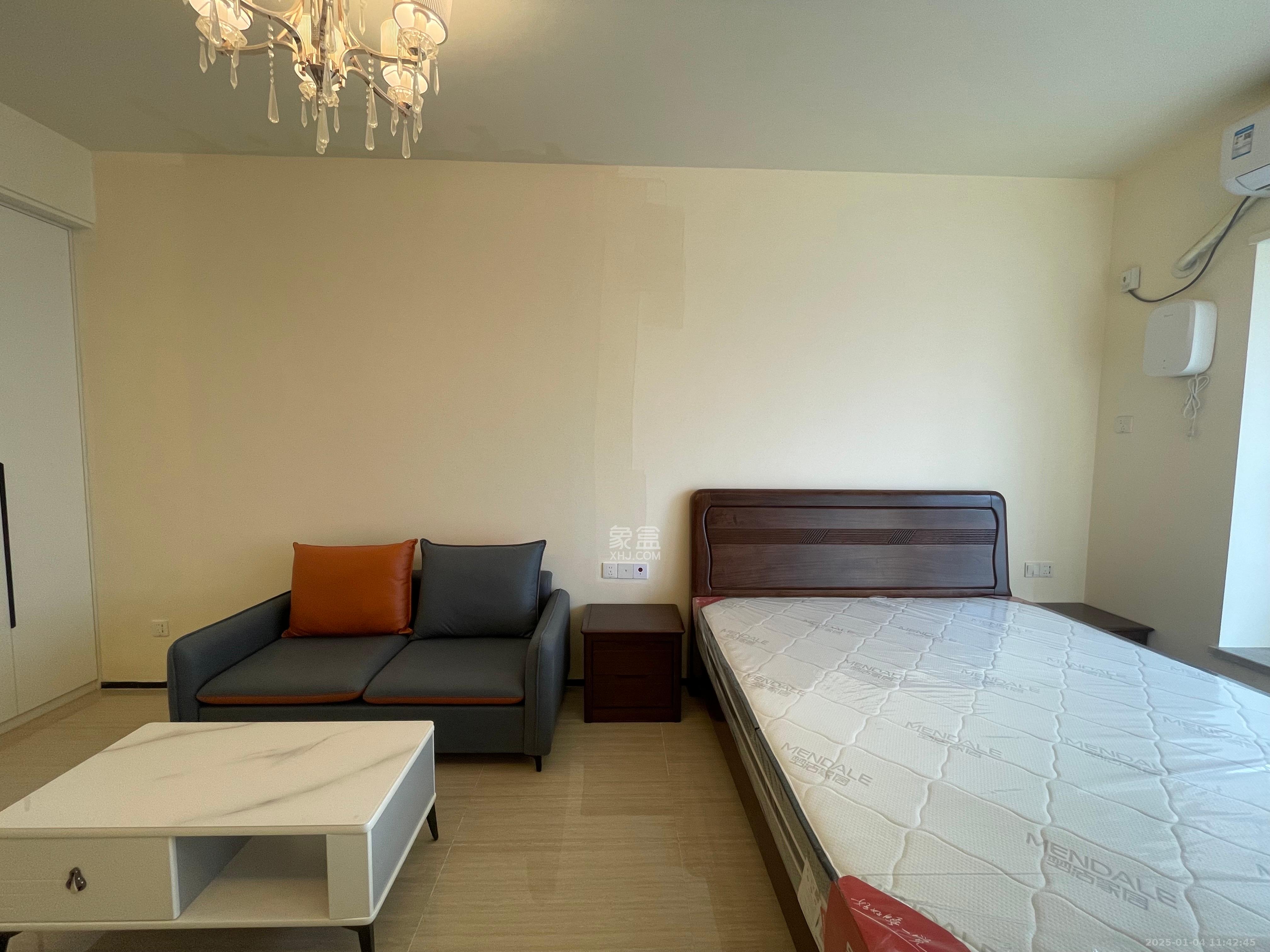 恒大清澜苑(恒大御景半岛四期) 1室1厅1卫 1900.0元/月 恒大清澜苑(恒大御景半岛四期) 1室1厅1卫 1900.0元/月室内图