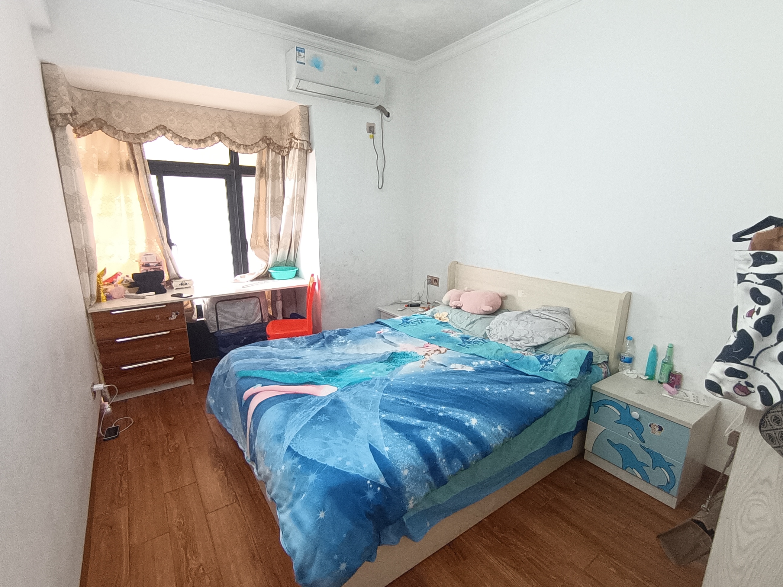 瀛寰名仕苑 3室2厅2卫 210.0万 瀛寰名仕苑 3室2厅2卫 210.0万室内图