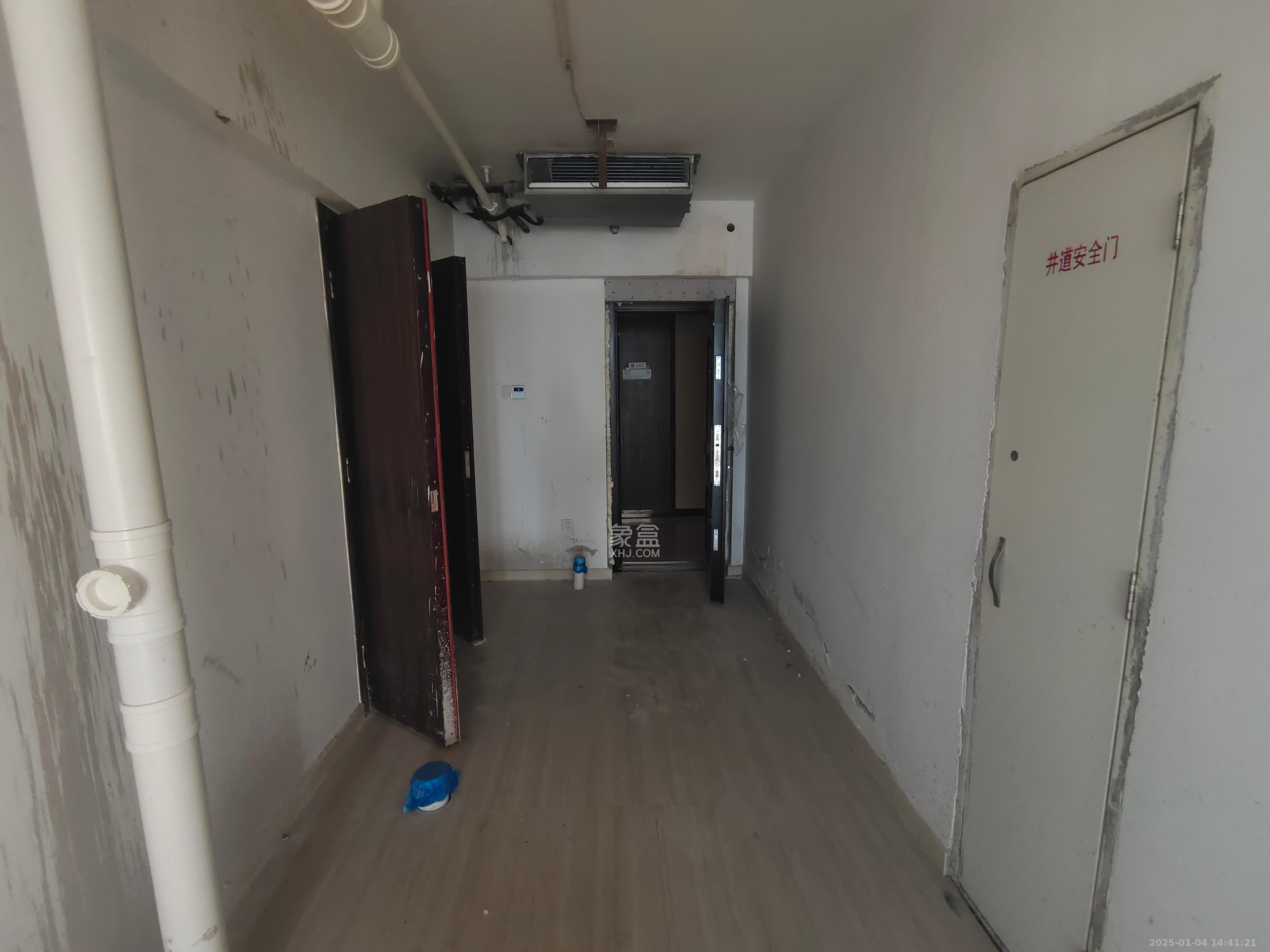 保利国际广场 1室0厅0卫 1000.0元/月 保利国际广场 1室0厅0卫 1000.0元/月室内图