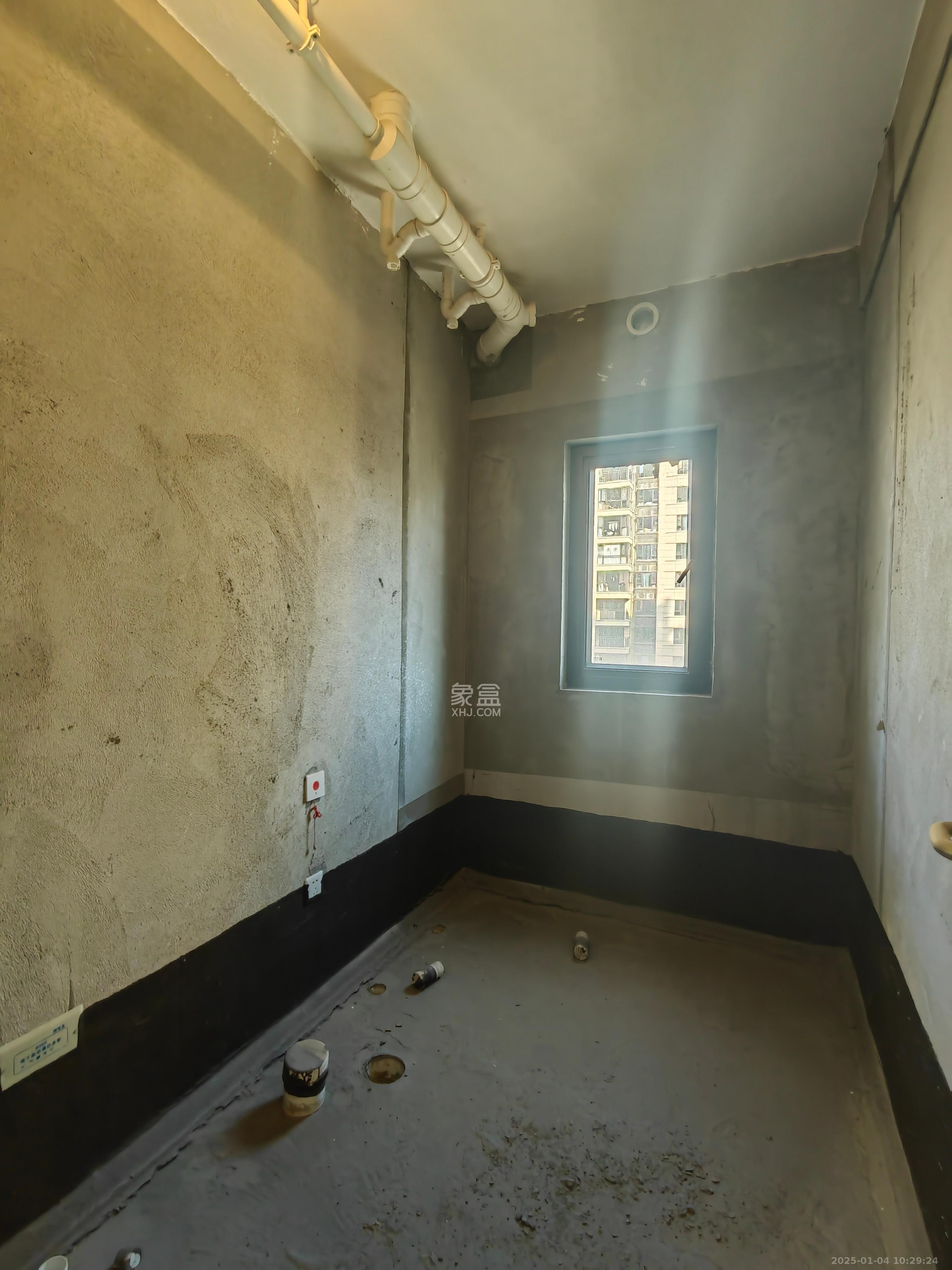 保利大都汇一期、二期  3室2厅2卫    1500.0元/月室内图