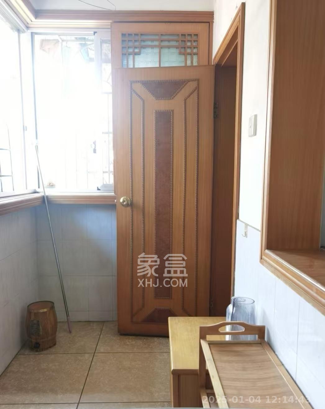 三湘小区 1室1厅1卫 700.0元/月 三湘小区 1室1厅1卫 700.0元/月室内图