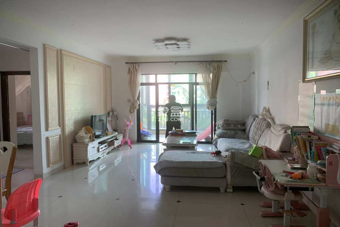 瀛寰名仕苑  2室2厅1卫    141.0万 瀛寰名仕苑  2室2厅1卫    141.0万室内图