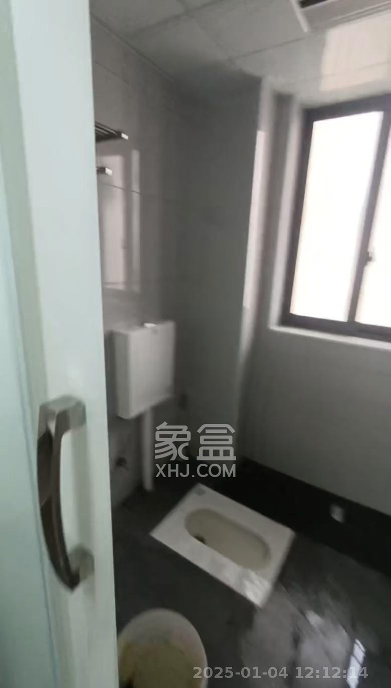 洋湖明园一期  1室1厅1卫   1500.00元/月室内图