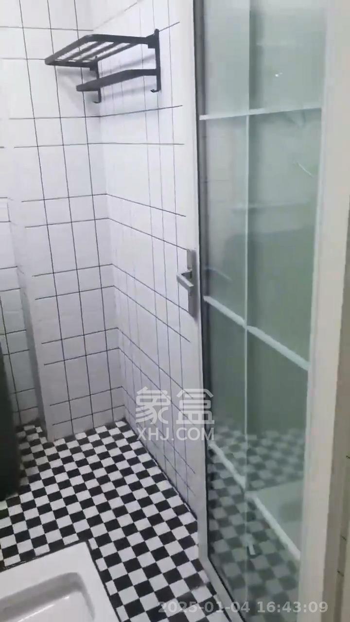 碧云天  1室2厅1卫   1680.00元/月室内图