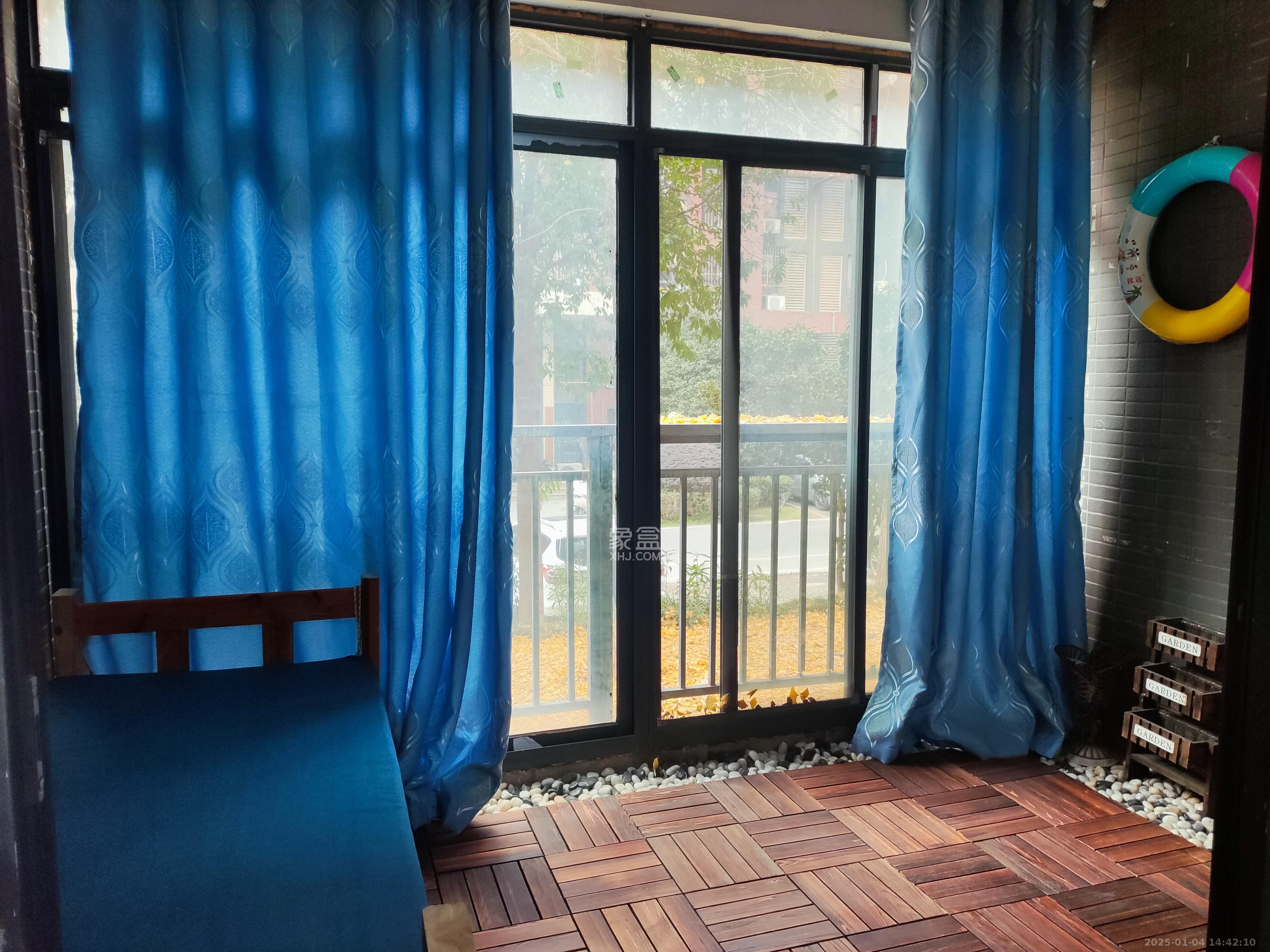 中信文化广场(中信新城二期)  2室2厅1卫    1600.0元/月 中信文化广场(中信新城二期)  2室2厅1卫    1600.0元/月室内图